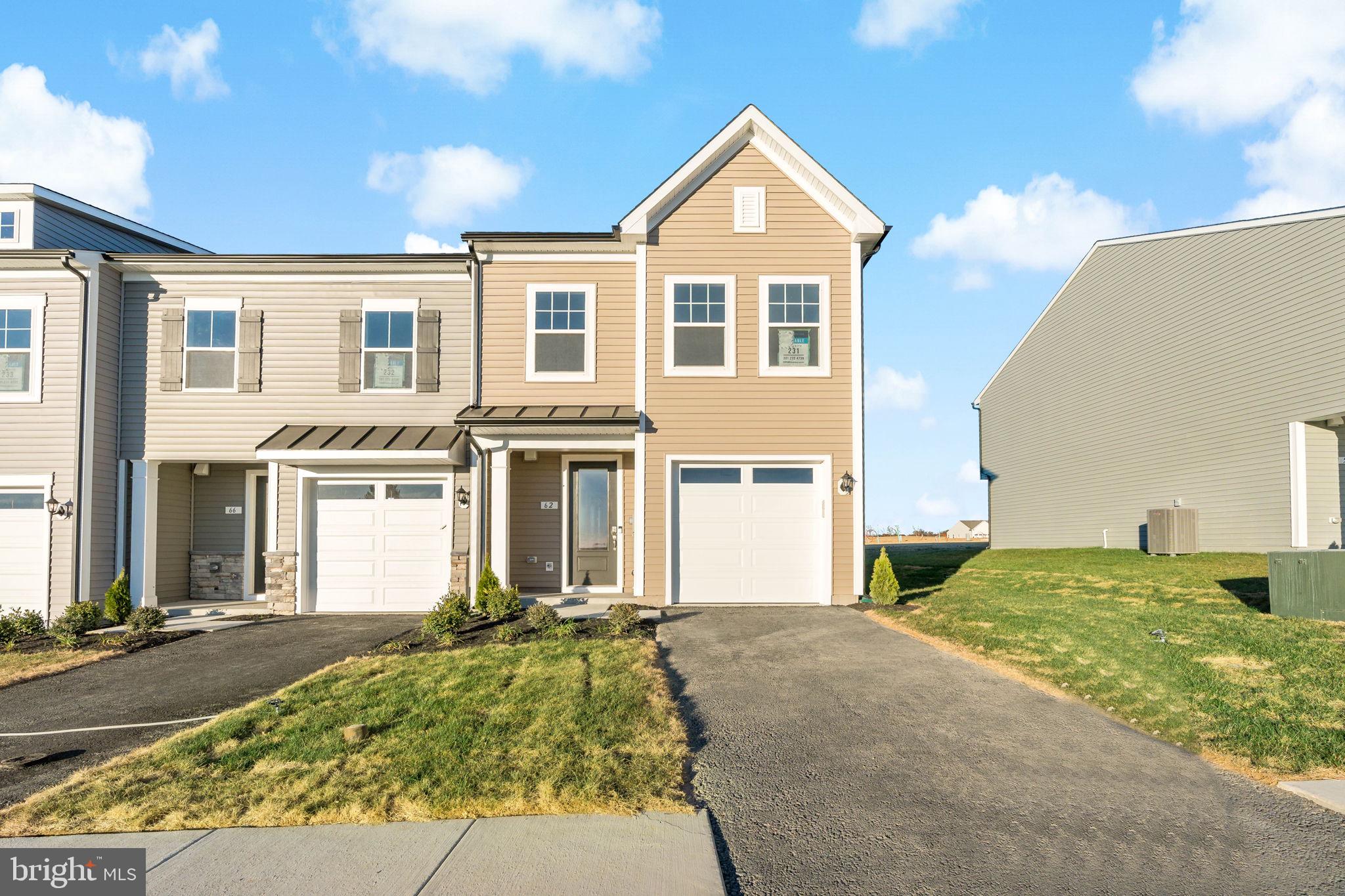 SOUTH BROOK - Residential