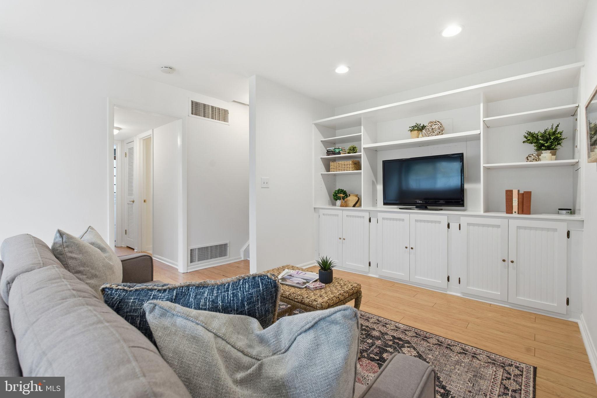 TIMBER CREEK - Residential