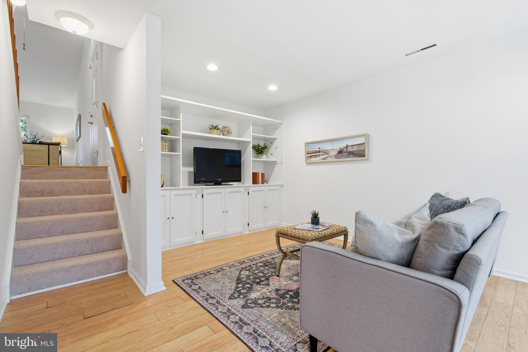 TIMBER CREEK - Residential