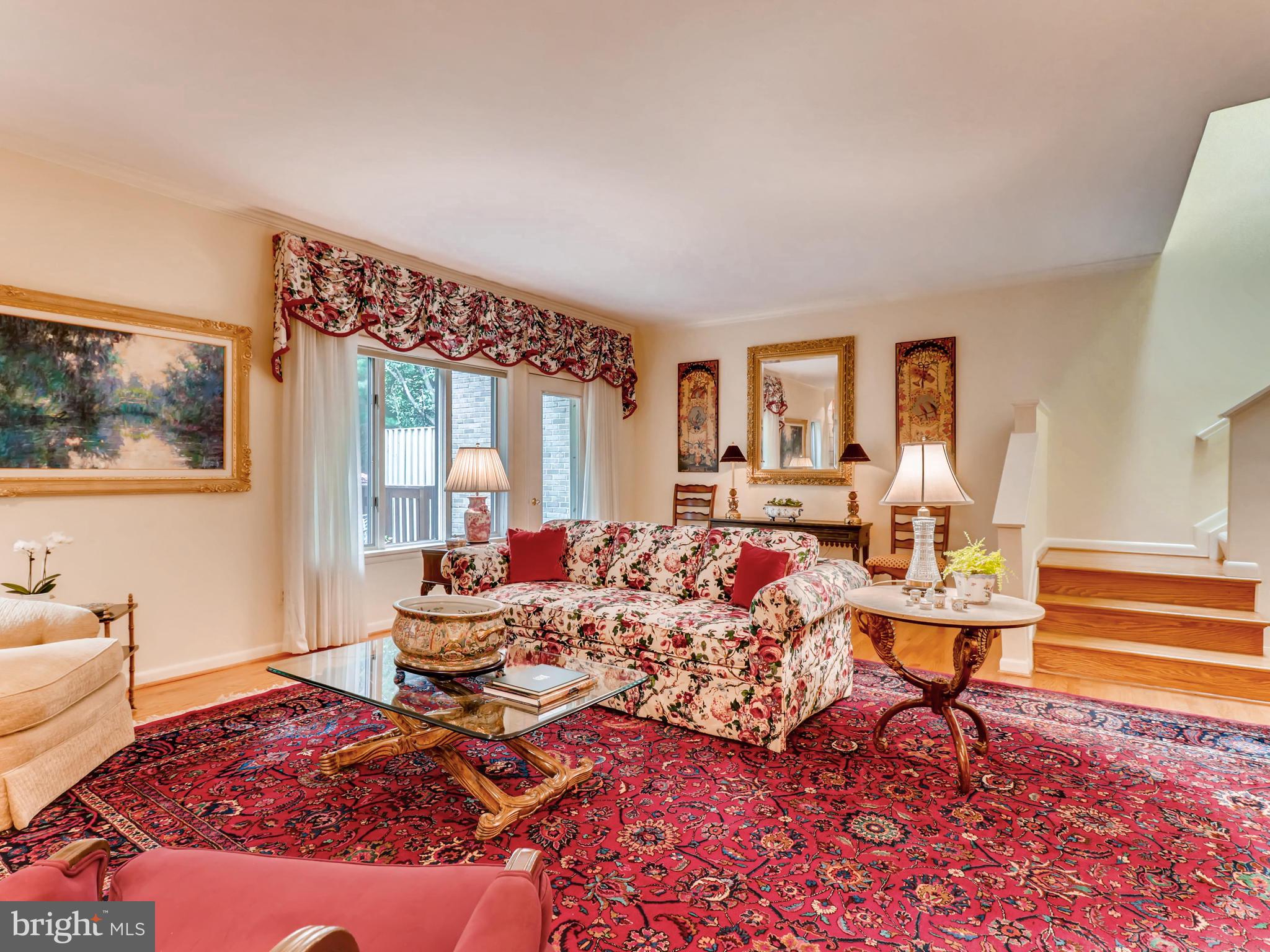 NORTH ROLAND PARK - Residential