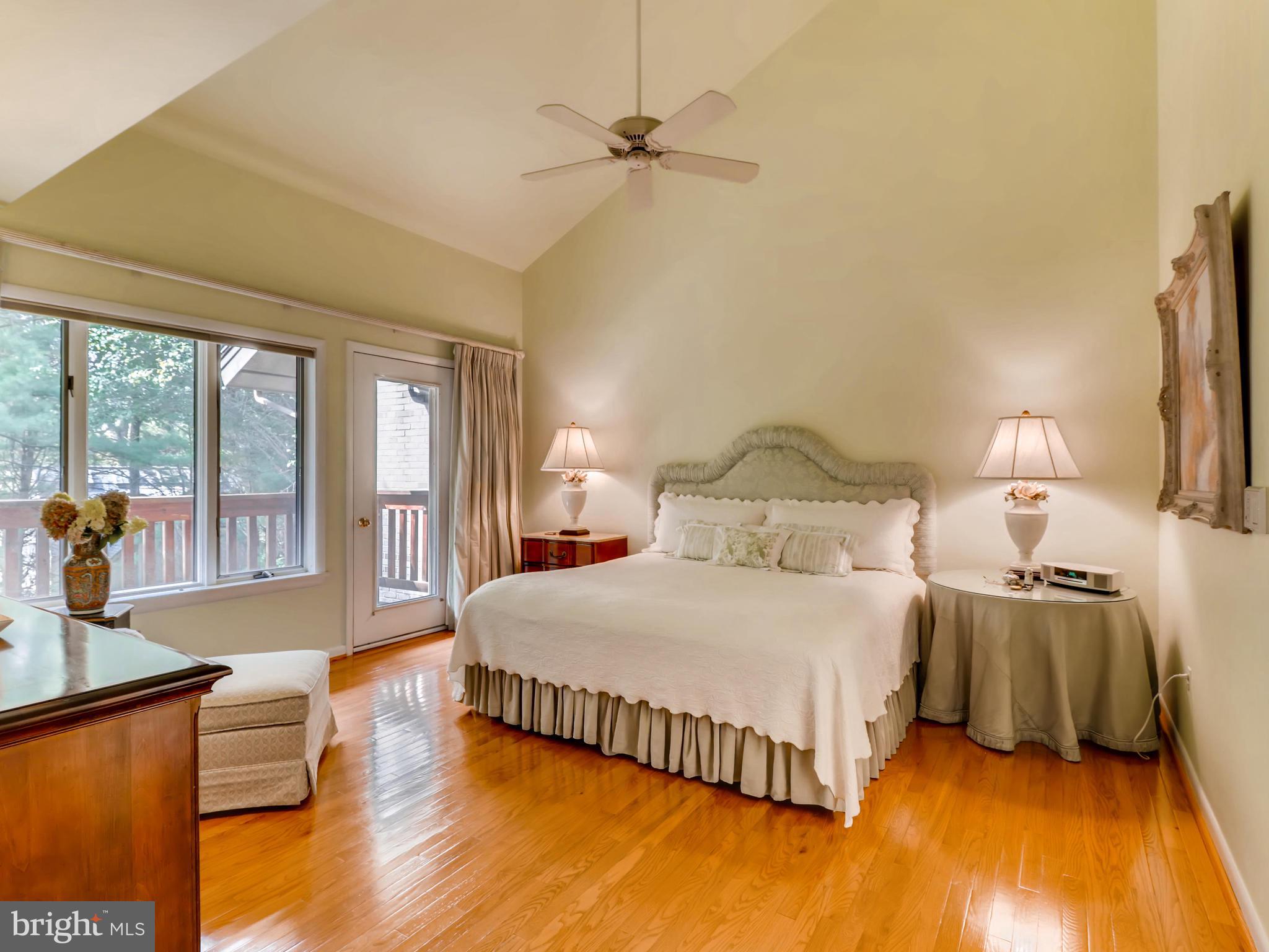 NORTH ROLAND PARK - Residential