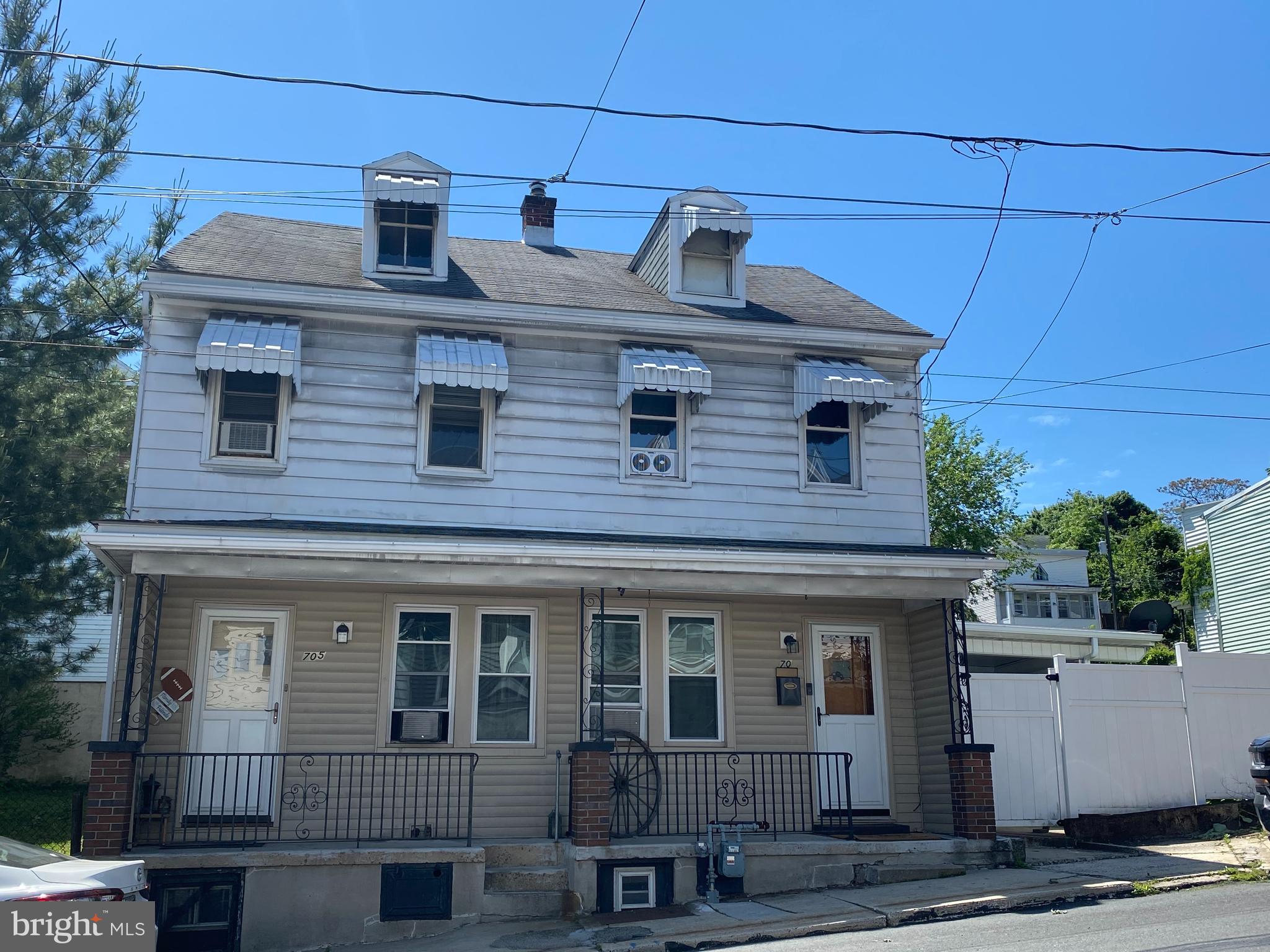 POTTSVILLE - Residential