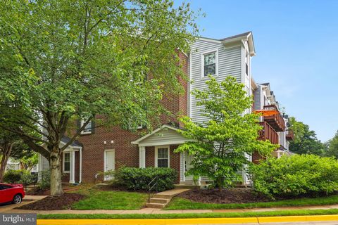 4301 RUNABOUT LANE 85 FAIRFAX VA 22030