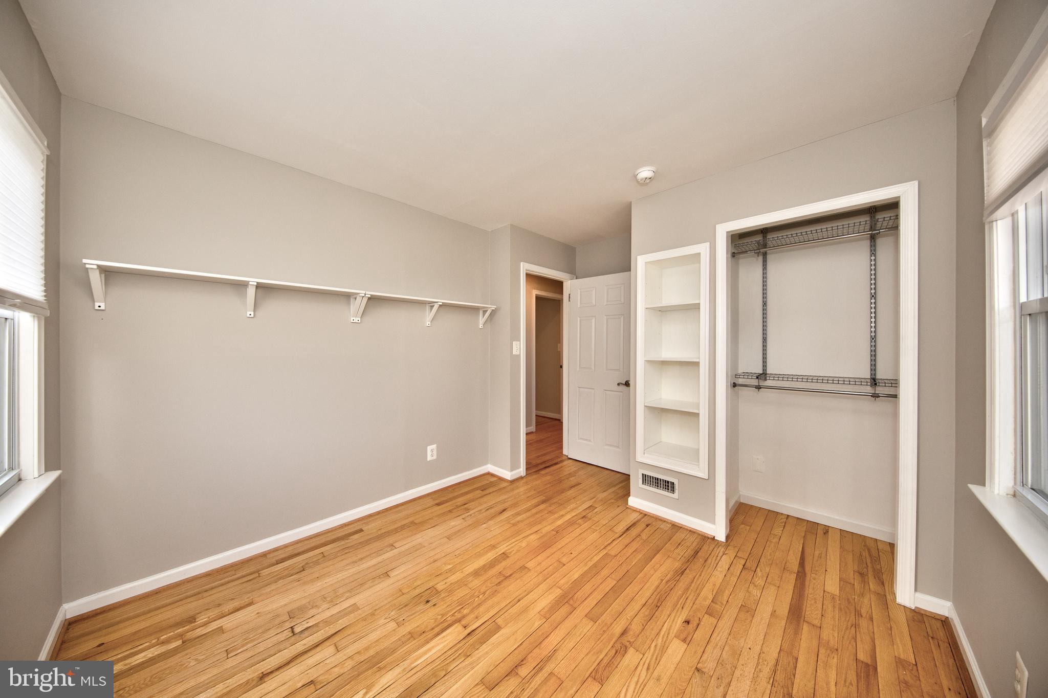 HOWARD PARK - Residential