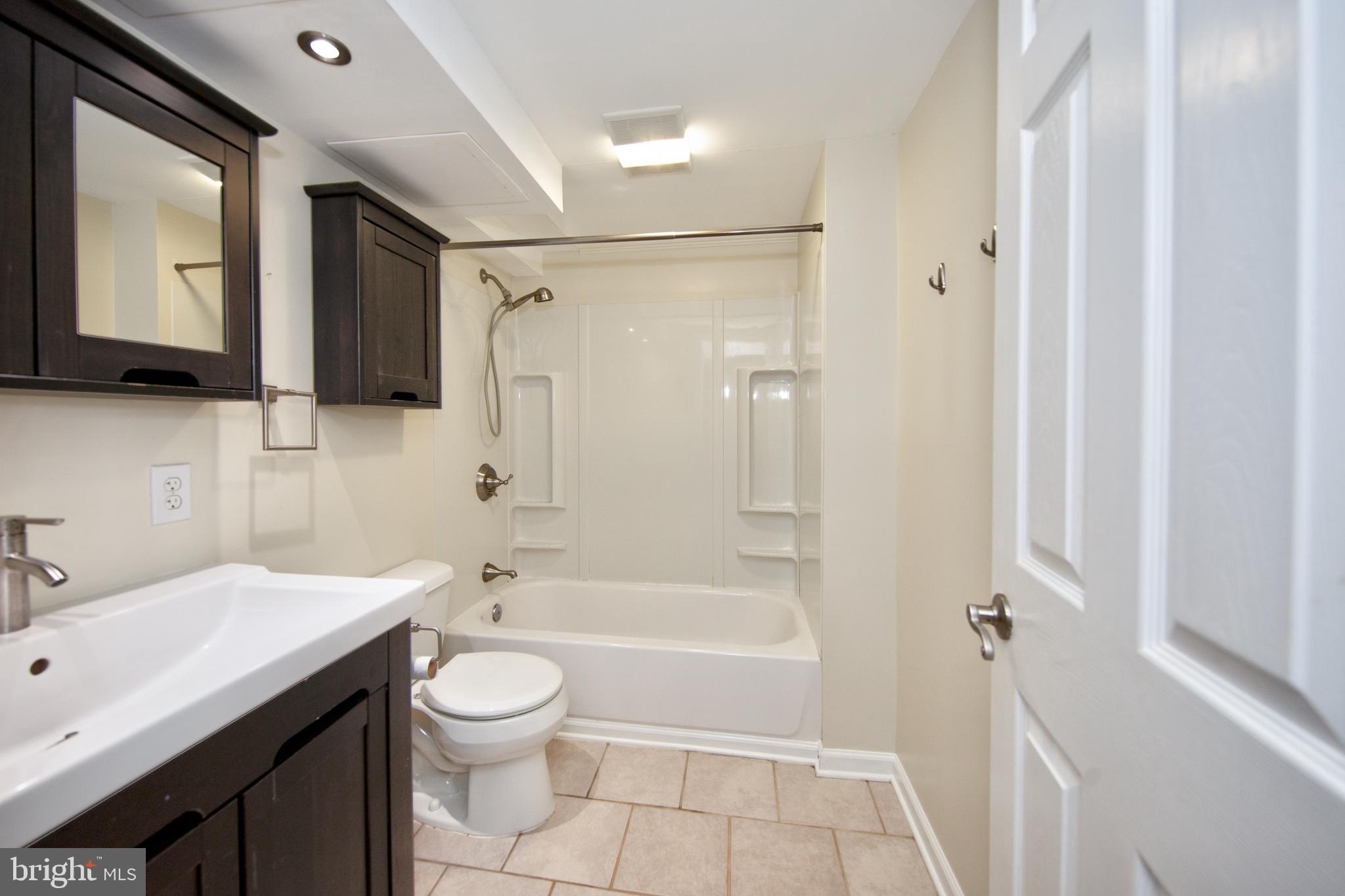 HOWARD PARK - Residential