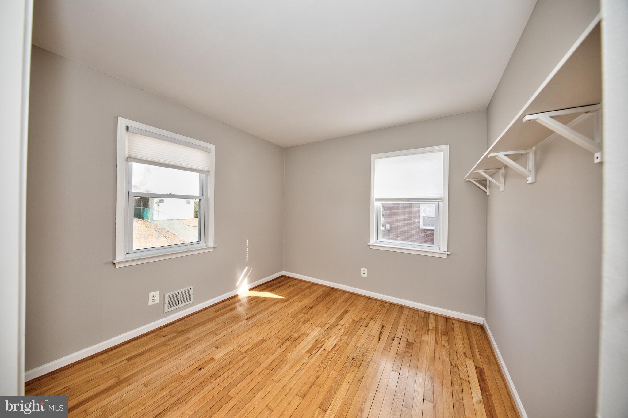 HOWARD PARK - Residential