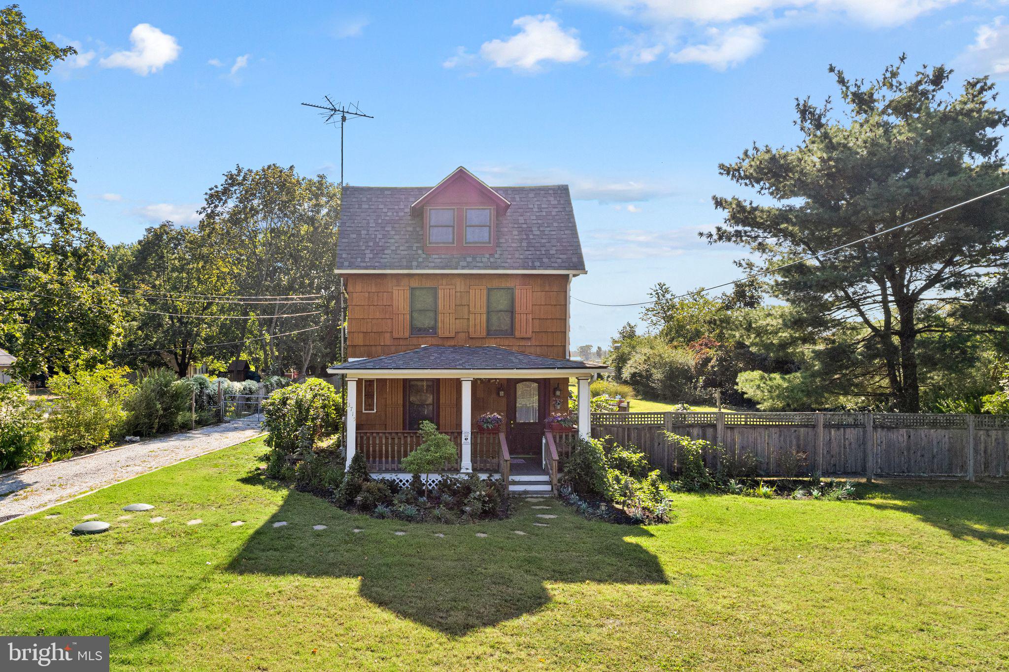 3715 S MAIN ROAD