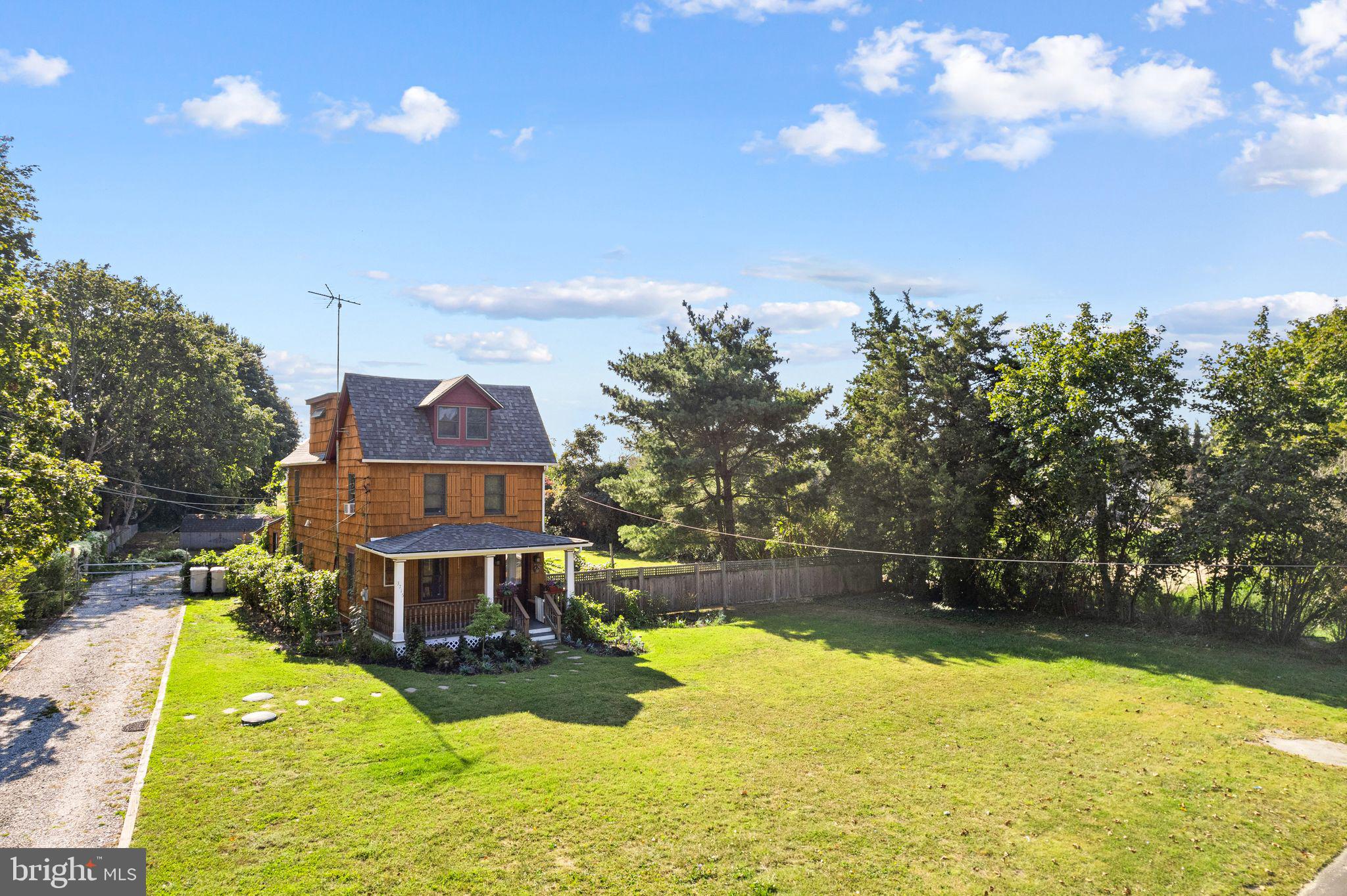 3715 S MAIN ROAD