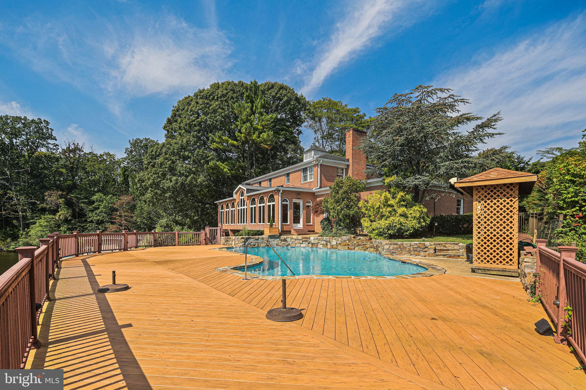 WEST SEVERNA PARK - Residential