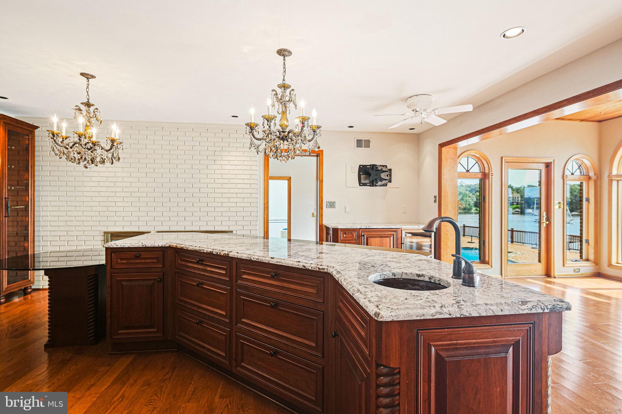 WEST SEVERNA PARK - Residential