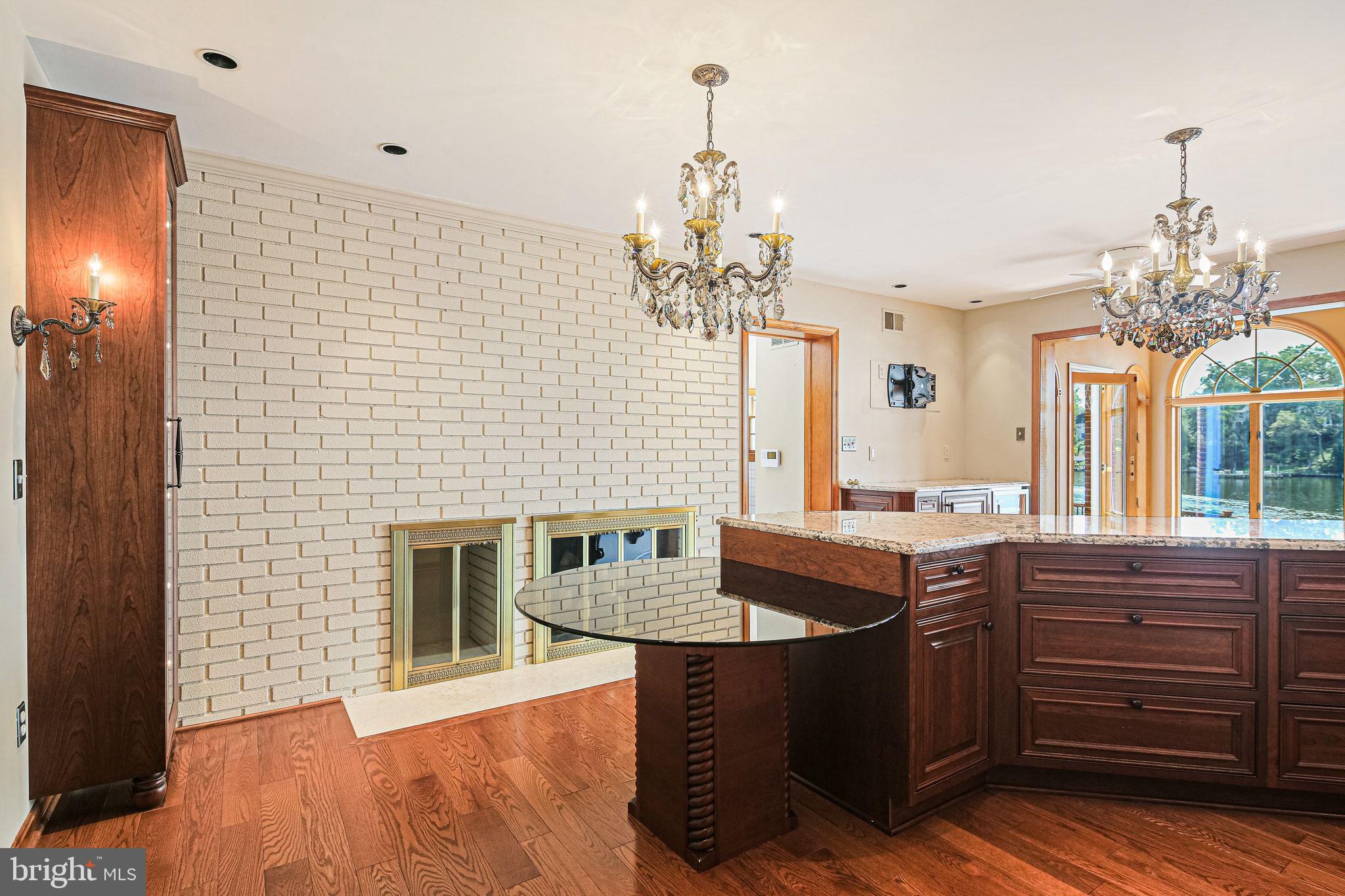 WEST SEVERNA PARK - Residential