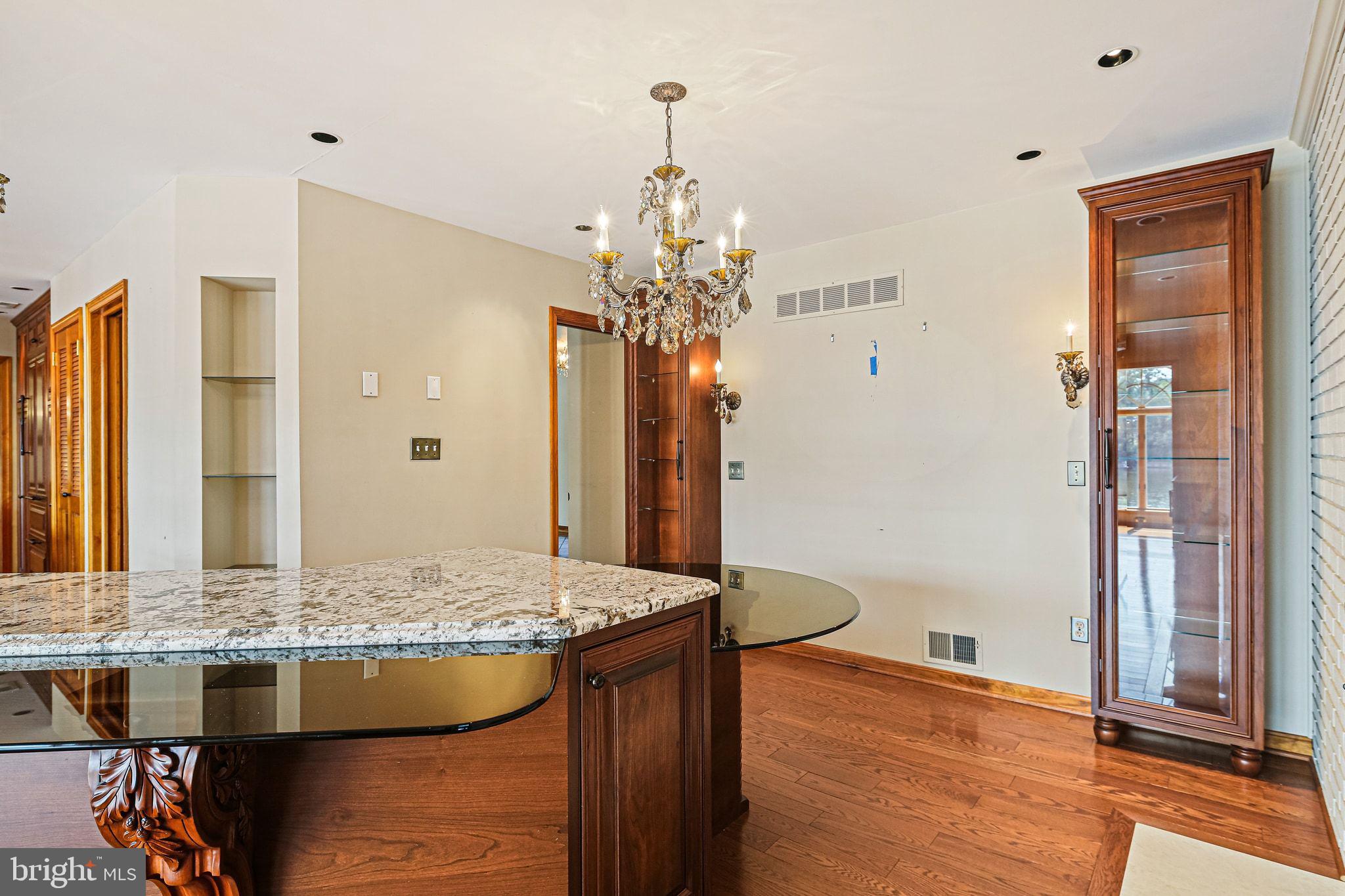 WEST SEVERNA PARK - Residential