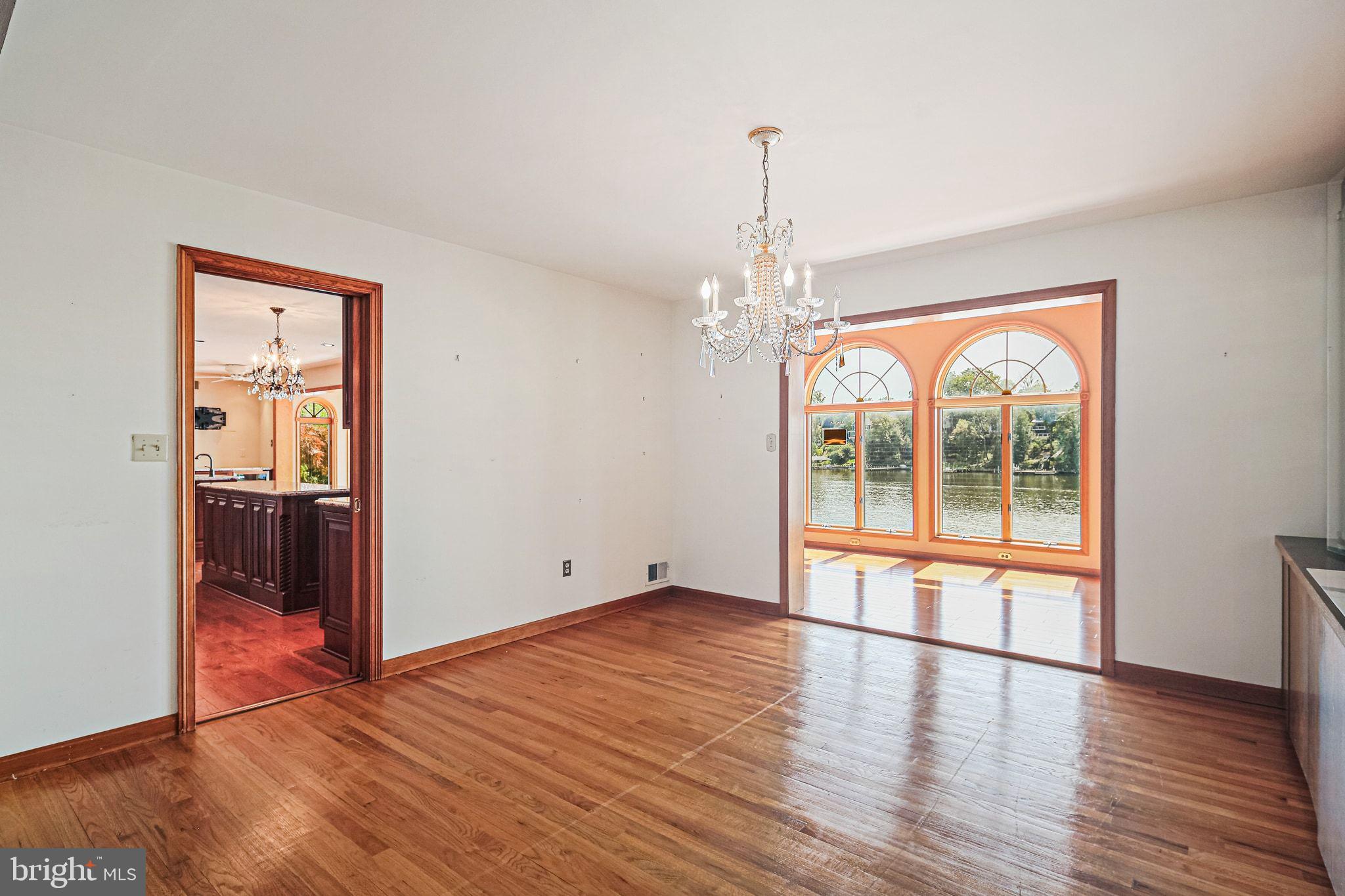 WEST SEVERNA PARK - Residential