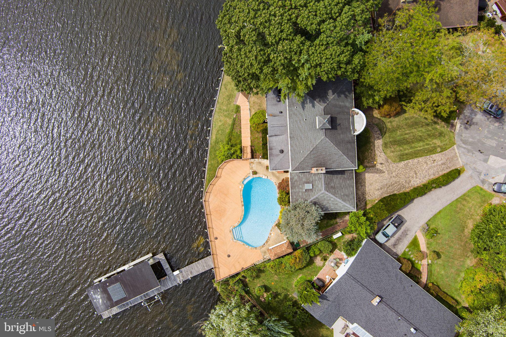 WEST SEVERNA PARK - Residential