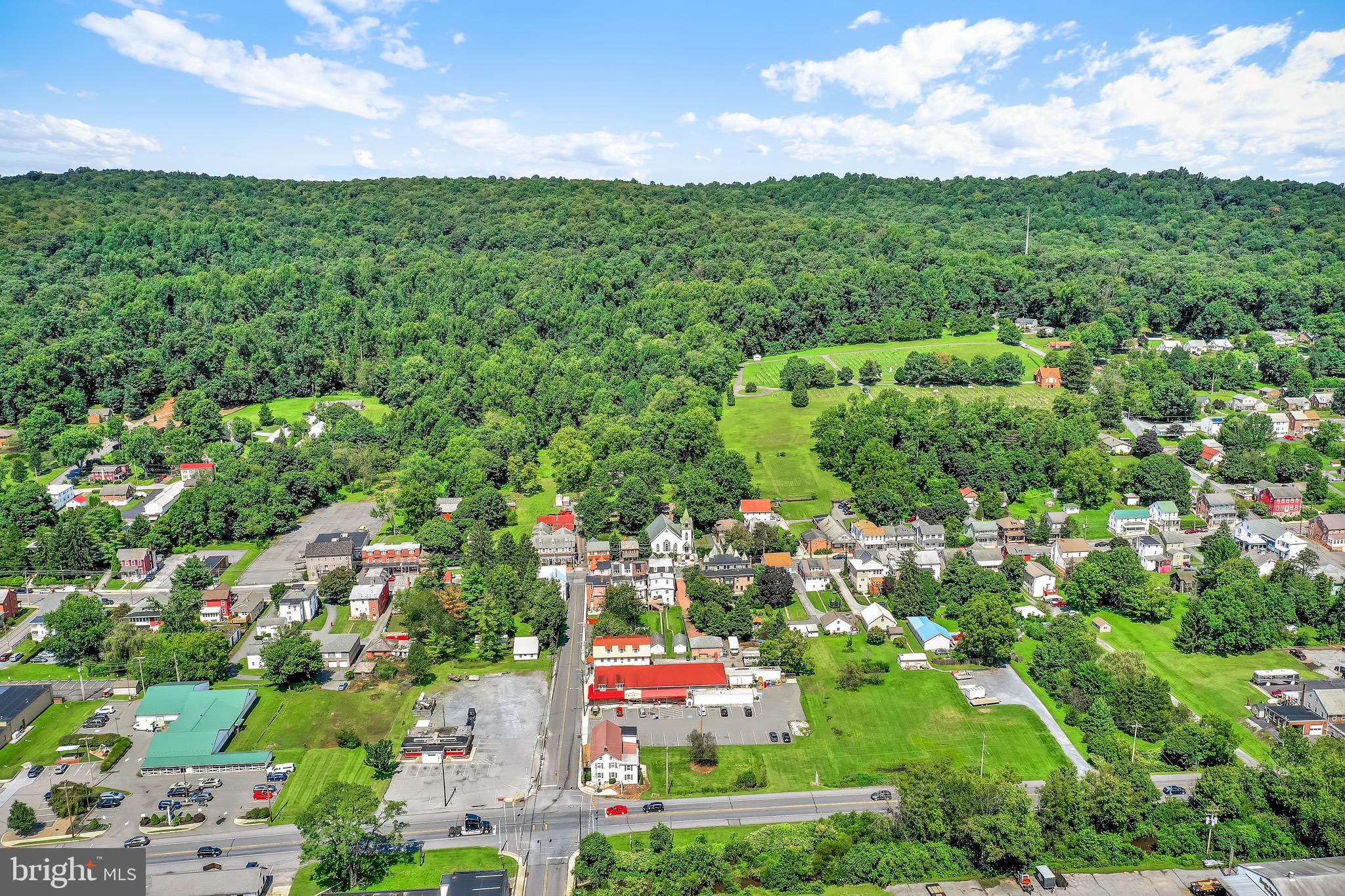 ADAMSTOWN BOROUGH - Residential