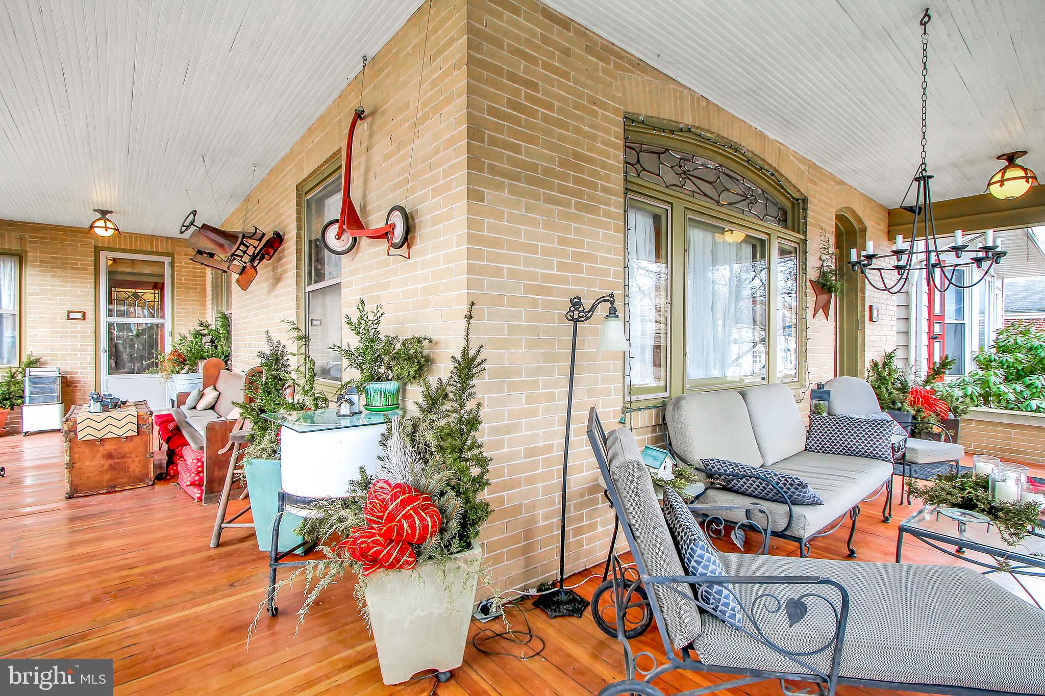 ADAMSTOWN BOROUGH - Residential