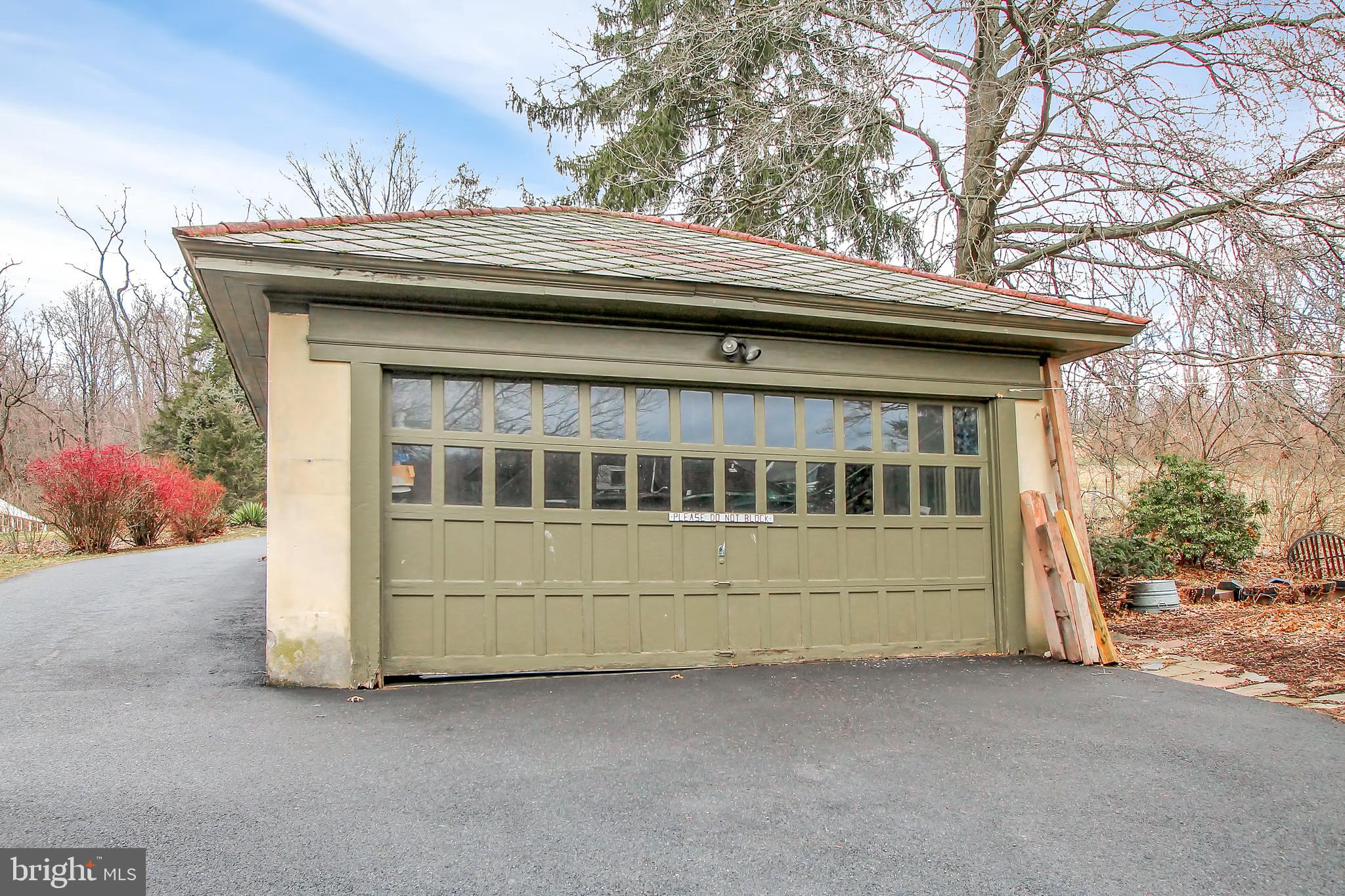 ADAMSTOWN BOROUGH - Residential