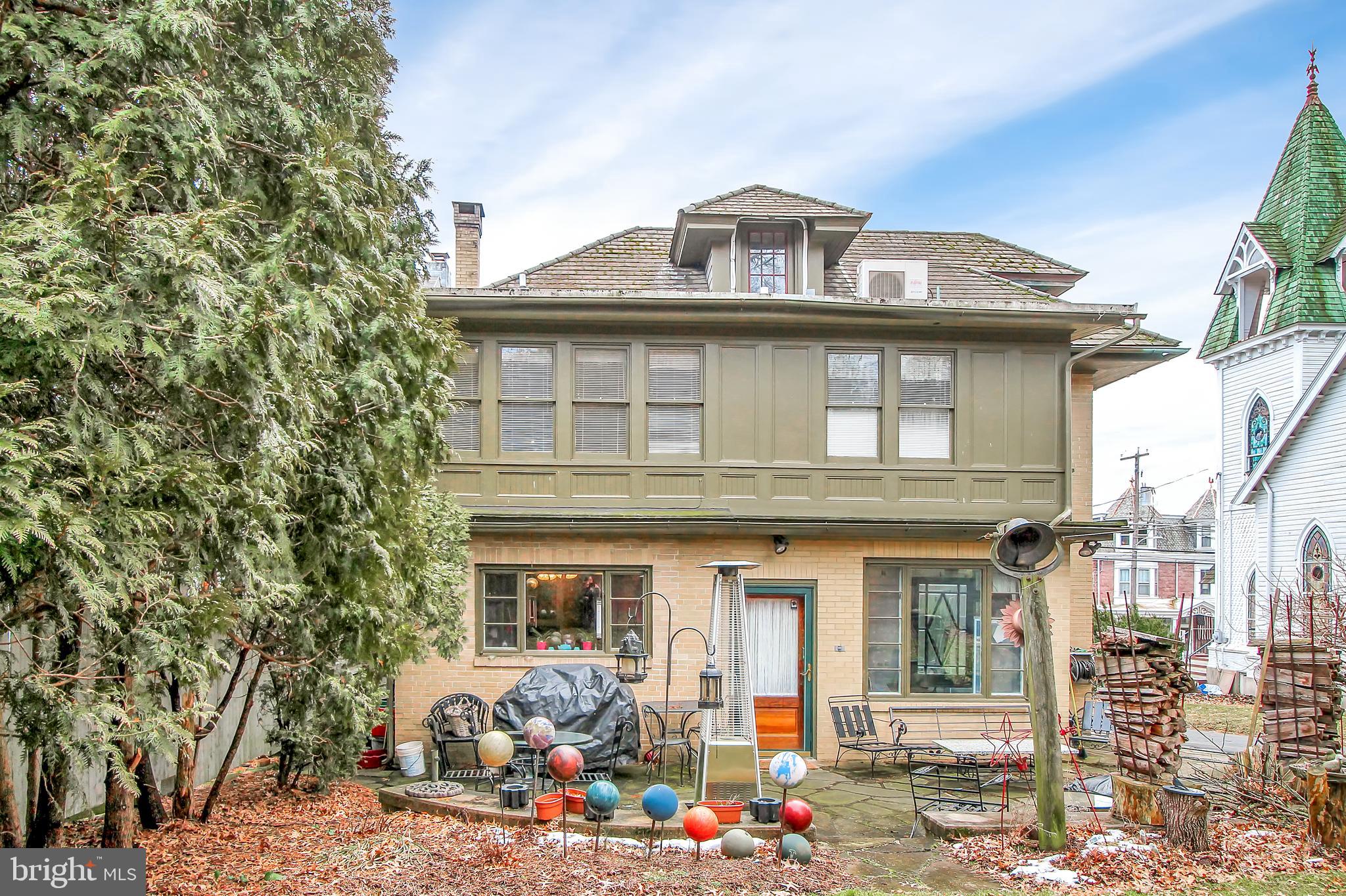 ADAMSTOWN BOROUGH - Residential