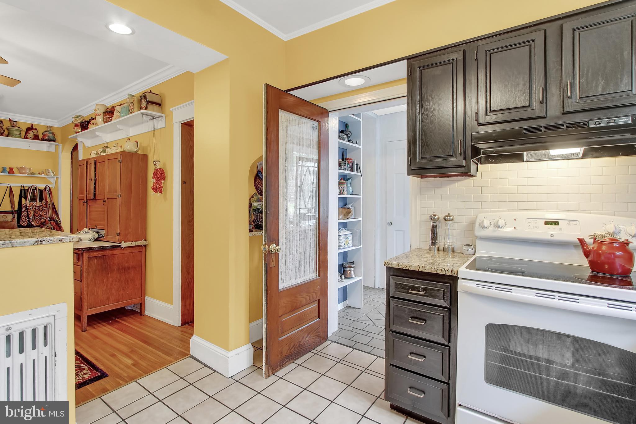 ADAMSTOWN BOROUGH - Residential