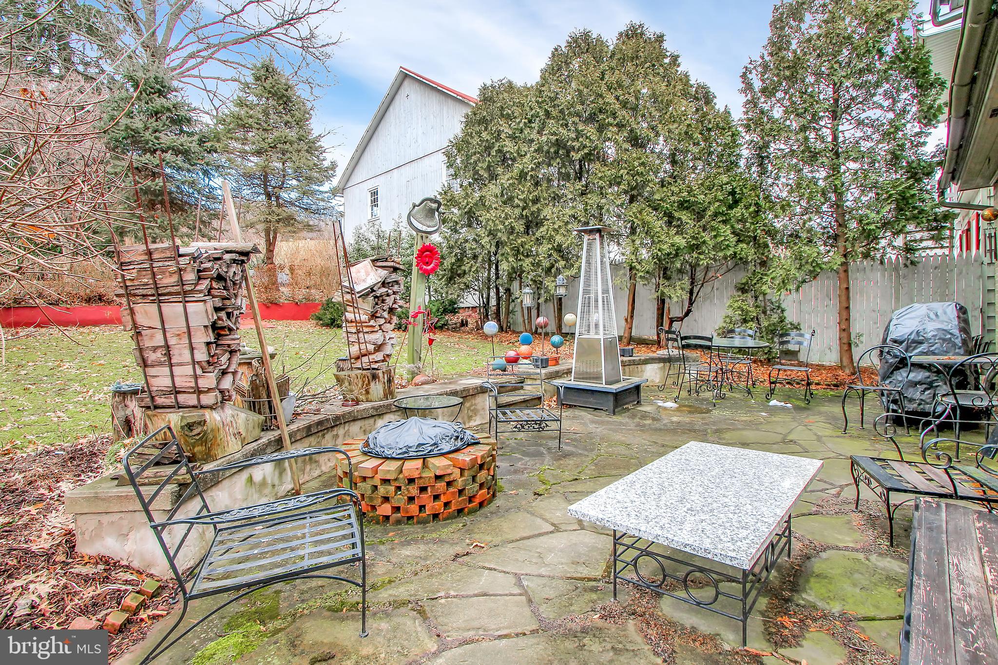 ADAMSTOWN BOROUGH - Residential