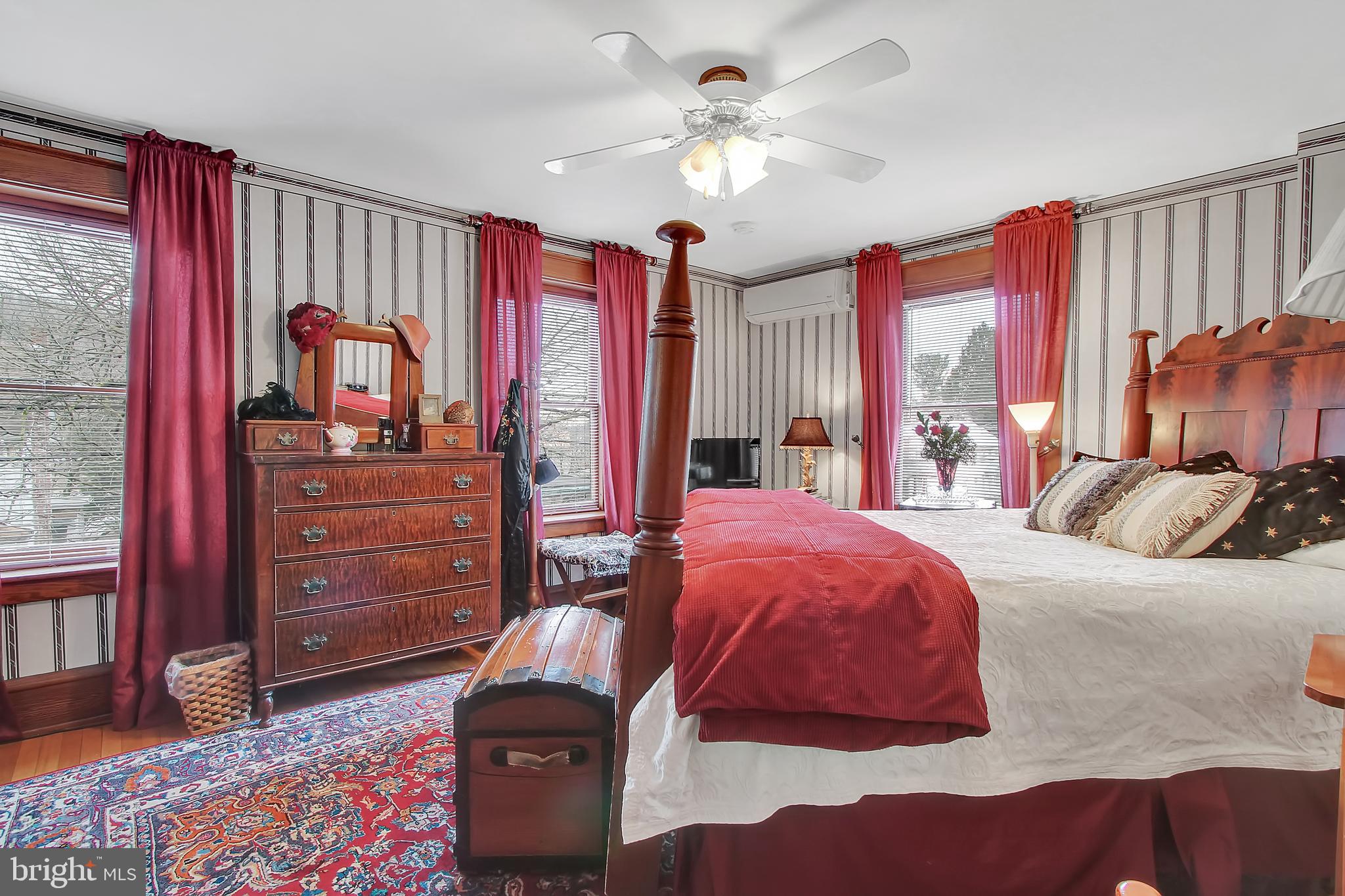 ADAMSTOWN BOROUGH - Residential