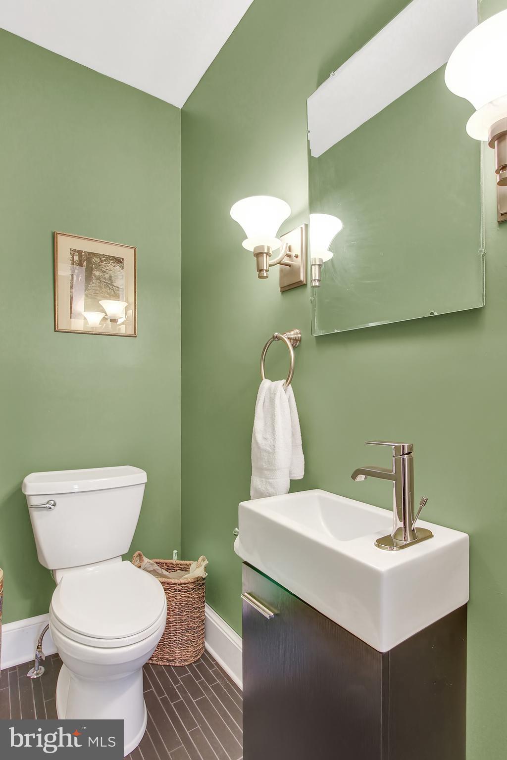 ADAMSTOWN BOROUGH - Residential