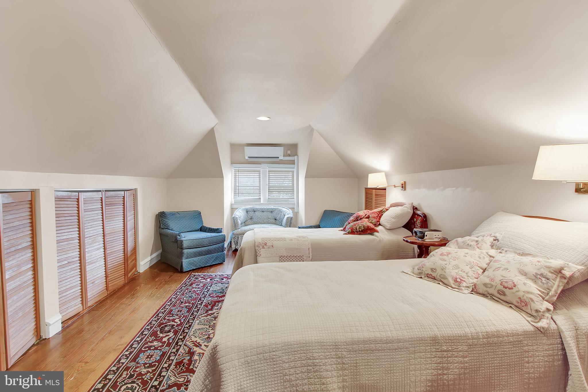 ADAMSTOWN BOROUGH - Residential