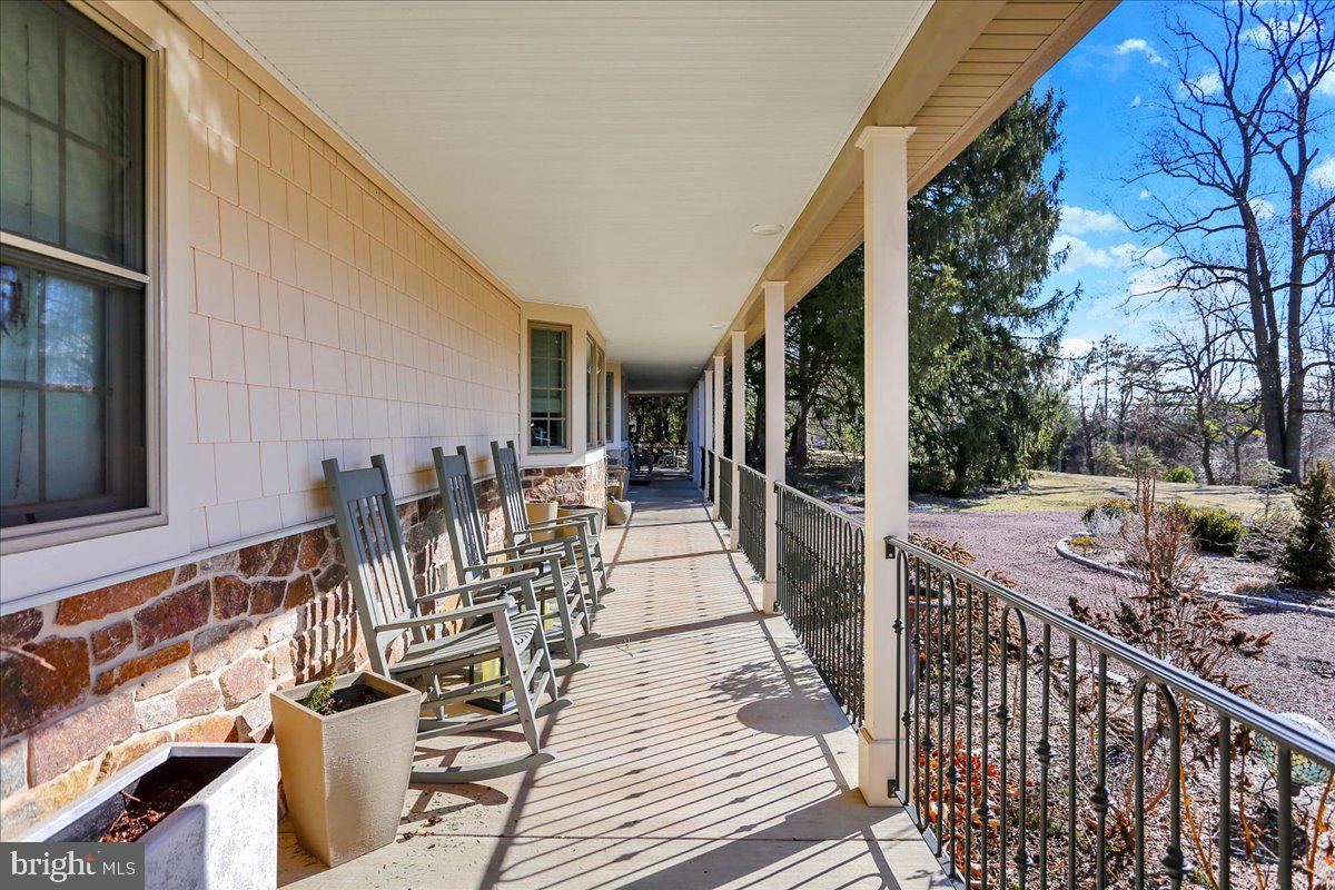 338 CANDY ROAD