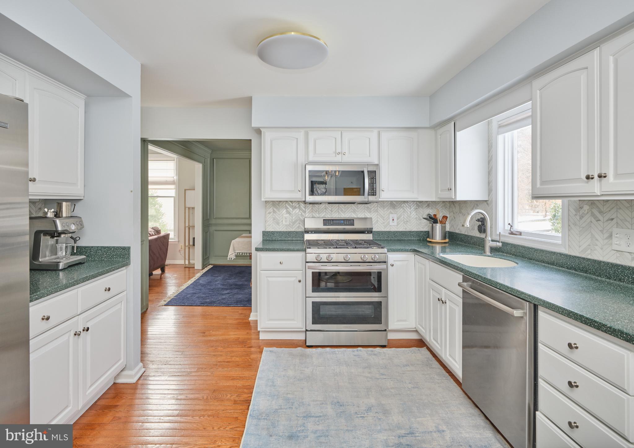 MERCER VIL - Residential