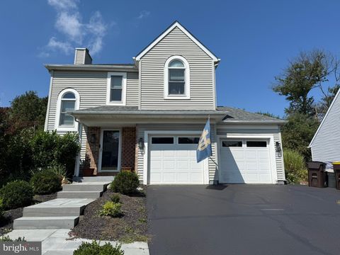 117 COTTONWOOD COURT DOYLESTOWN PA 18901