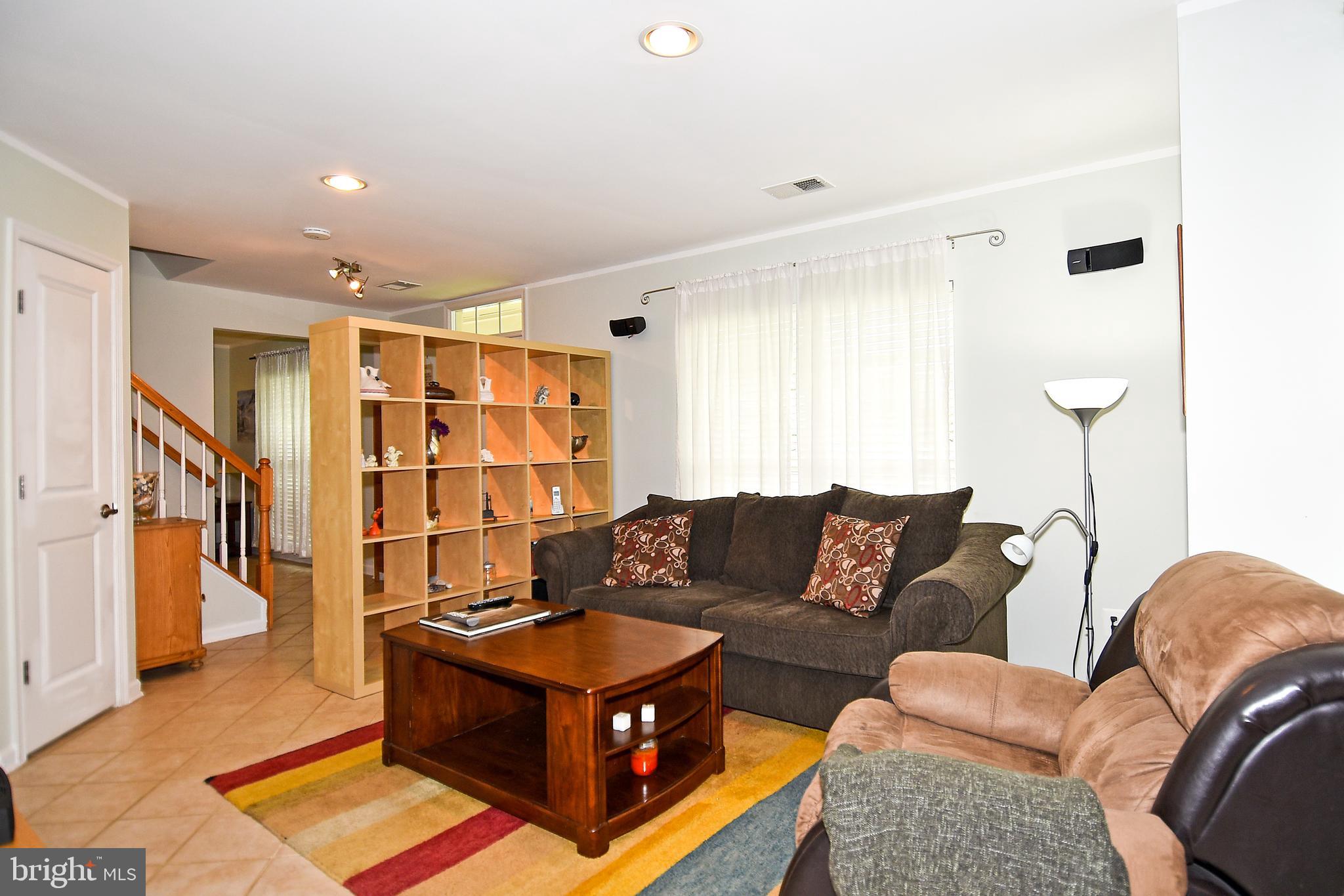 WAYSIDE VILLAGE - Residential