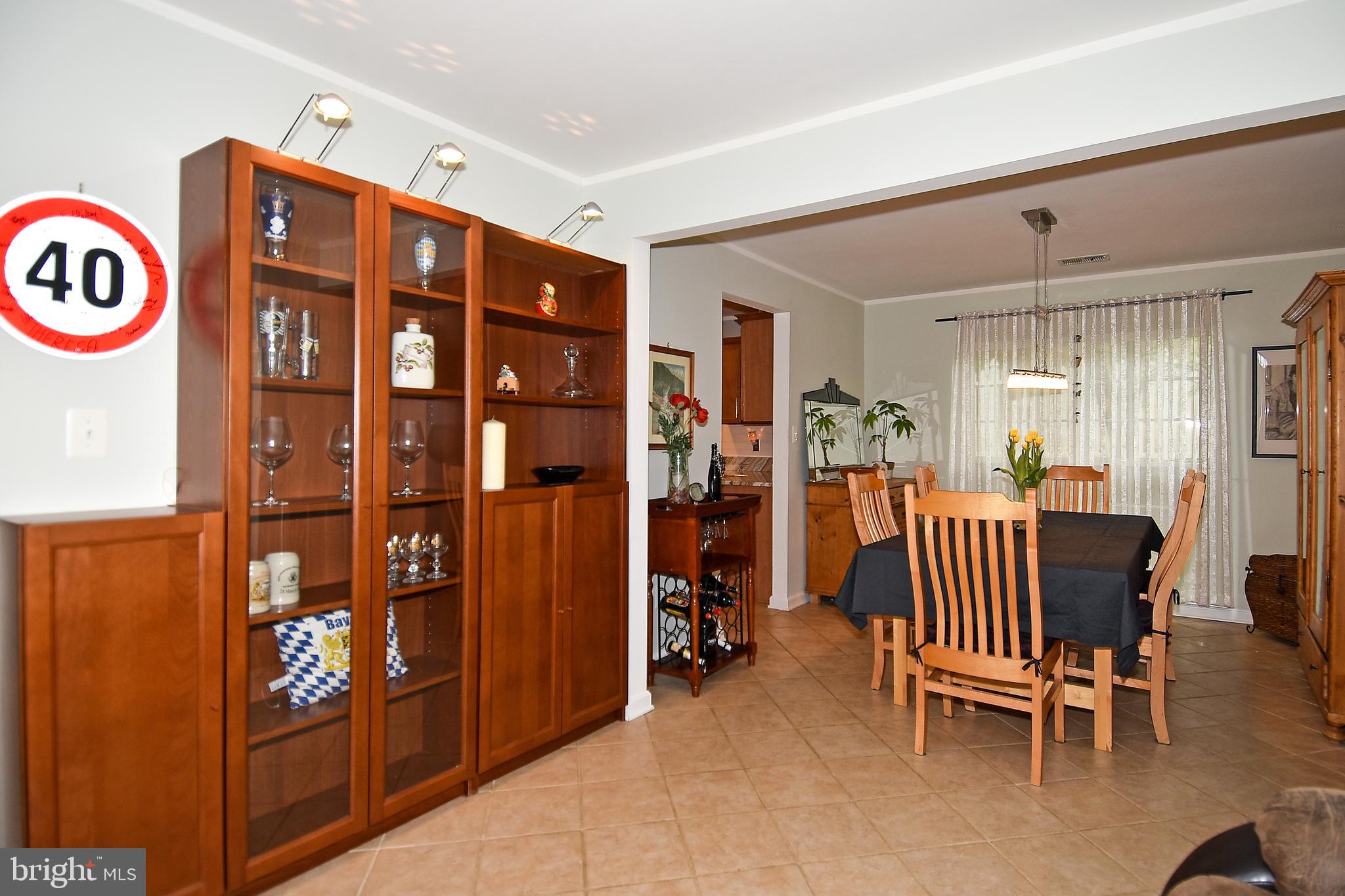 WAYSIDE VILLAGE - Residential