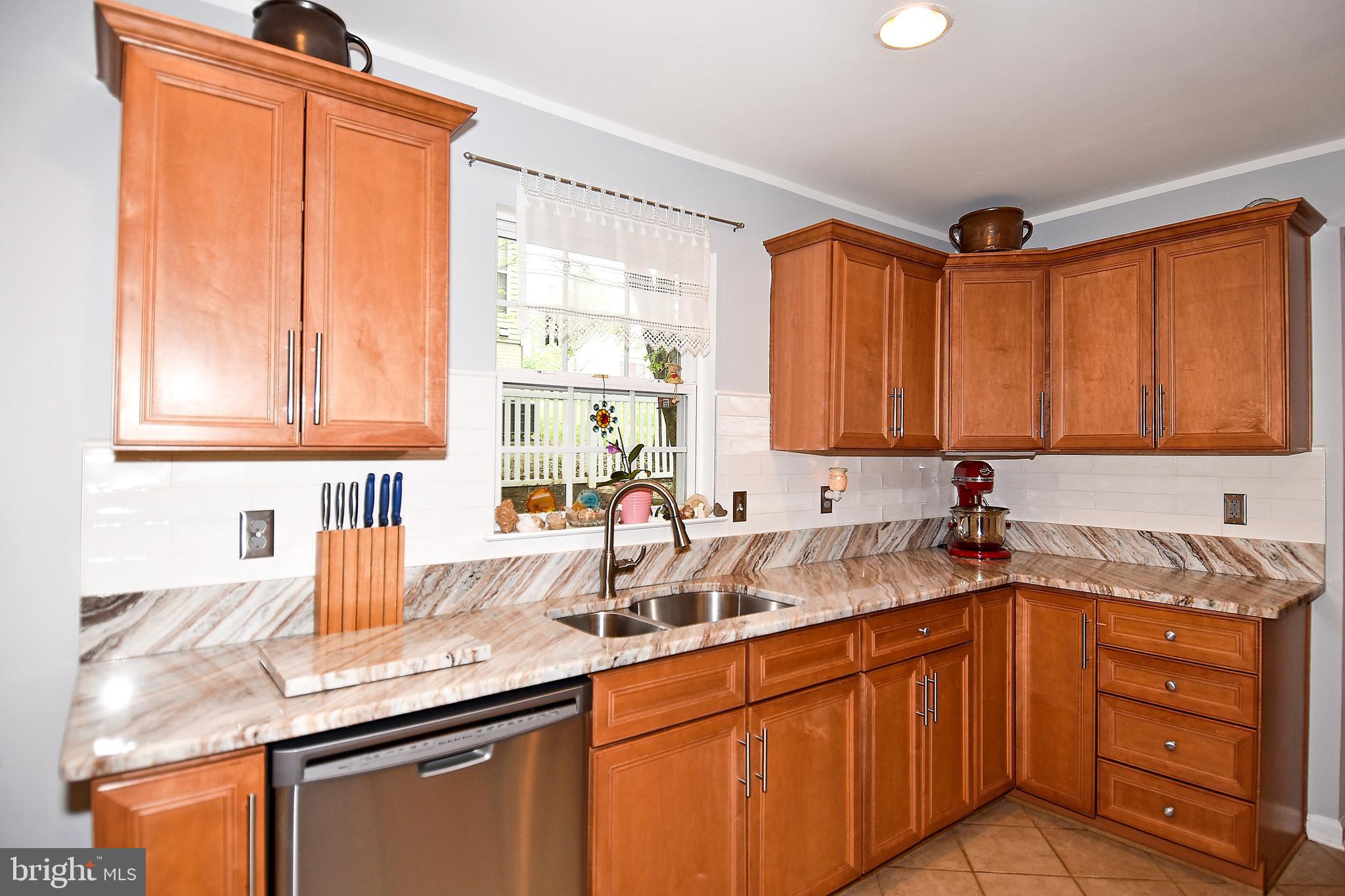 WAYSIDE VILLAGE - Residential