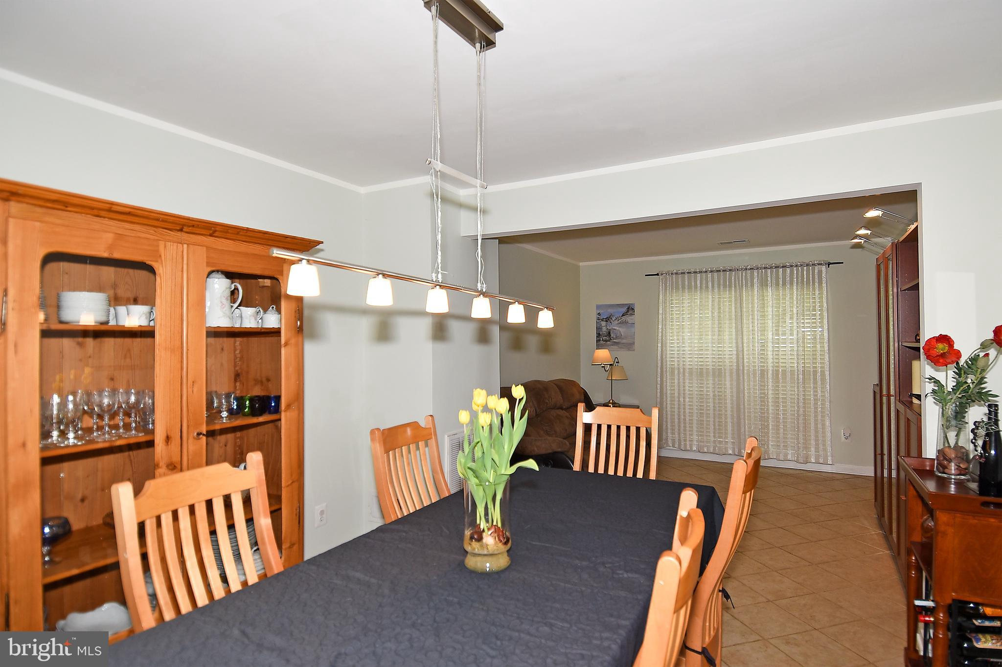 WAYSIDE VILLAGE - Residential