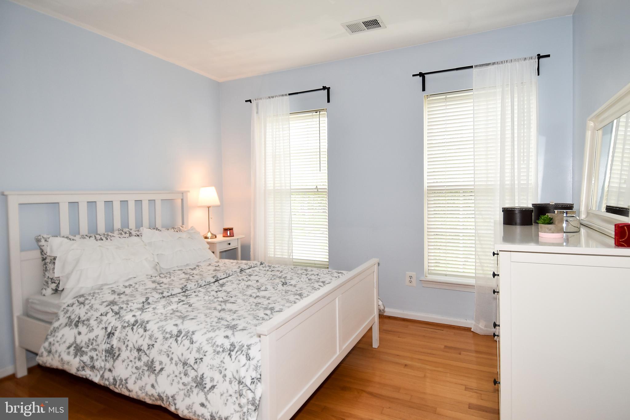 WAYSIDE VILLAGE - Residential