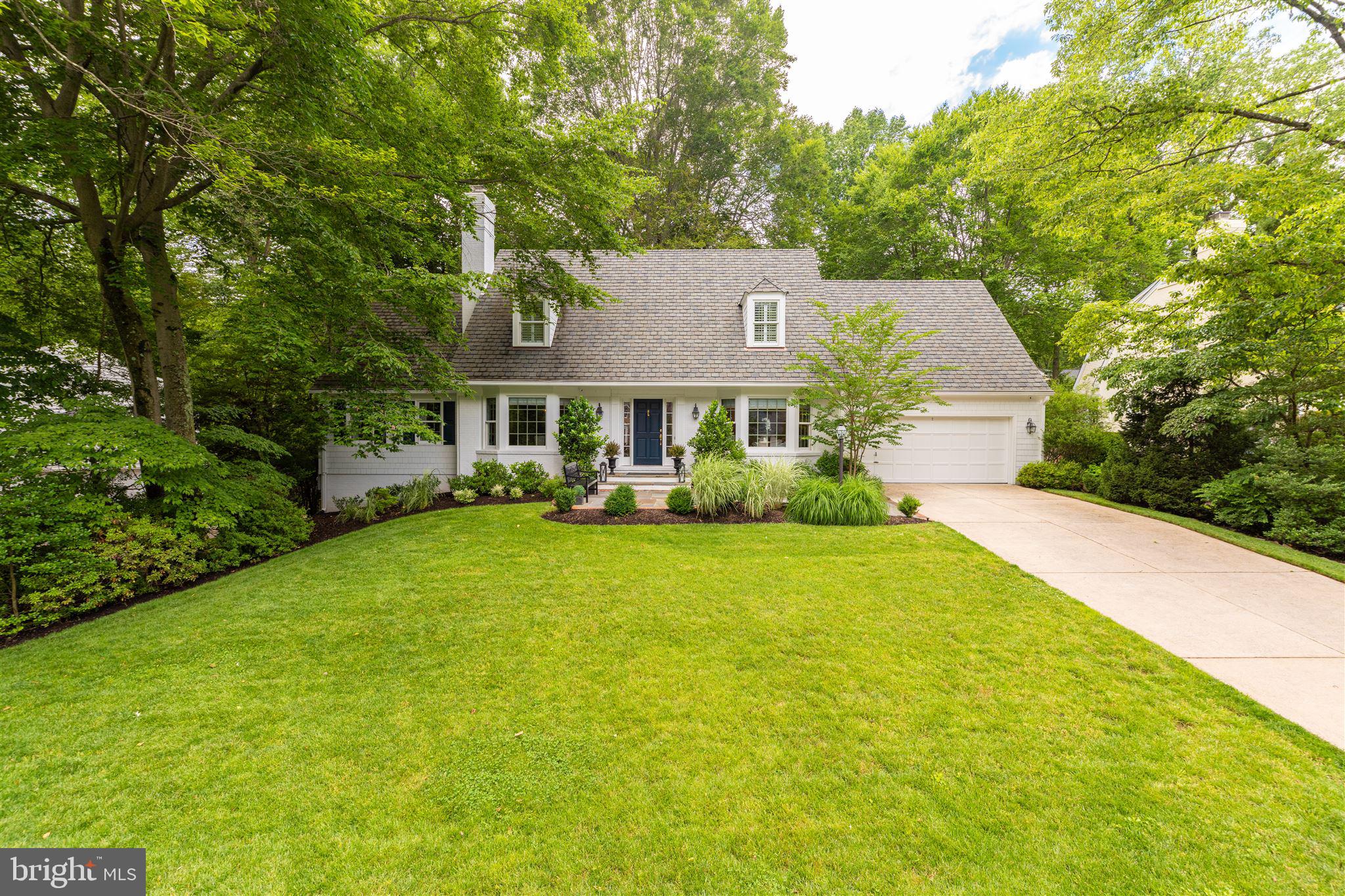 RIVER FALLS - Residential