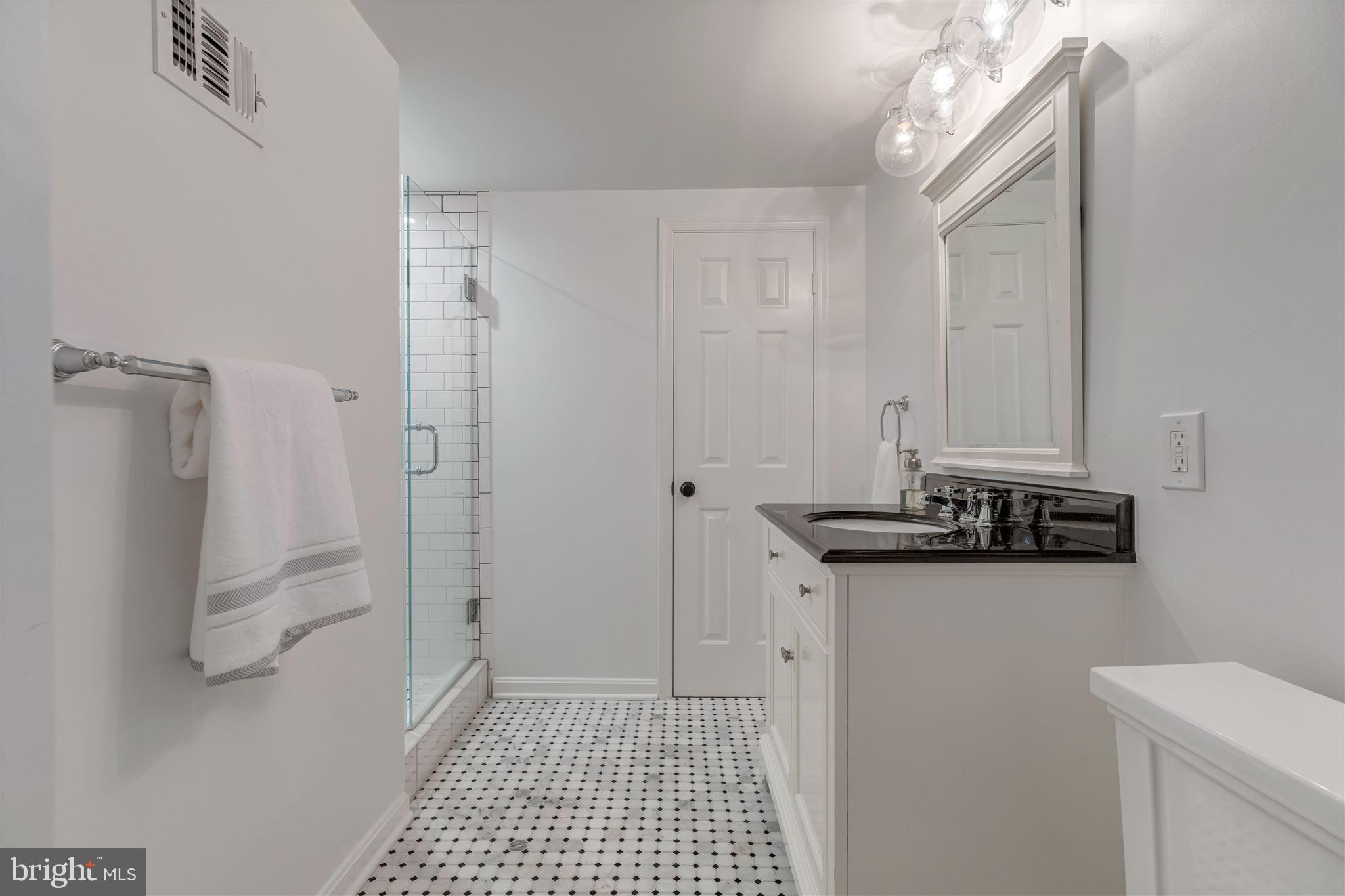 RIVER FALLS - Residential