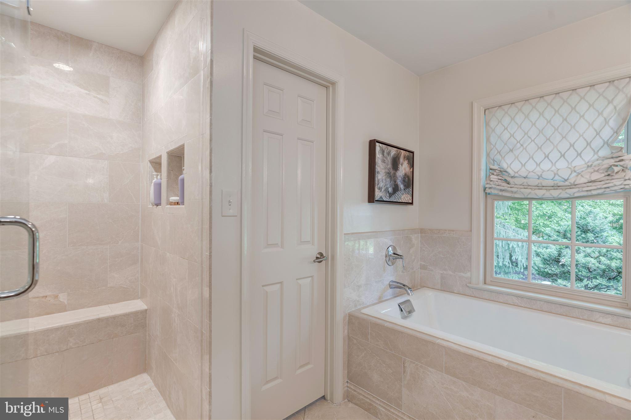 RIVER FALLS - Residential