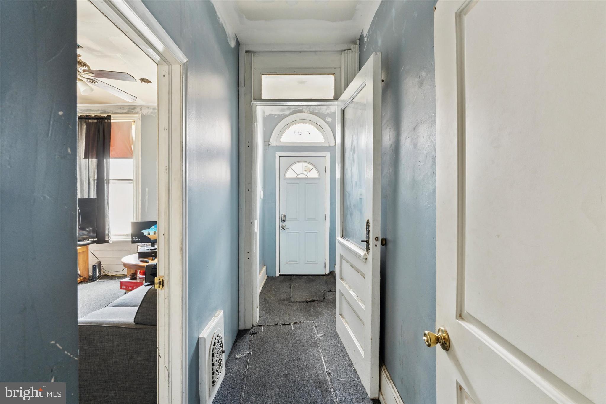 STRAWBERRY MANSION - Residential