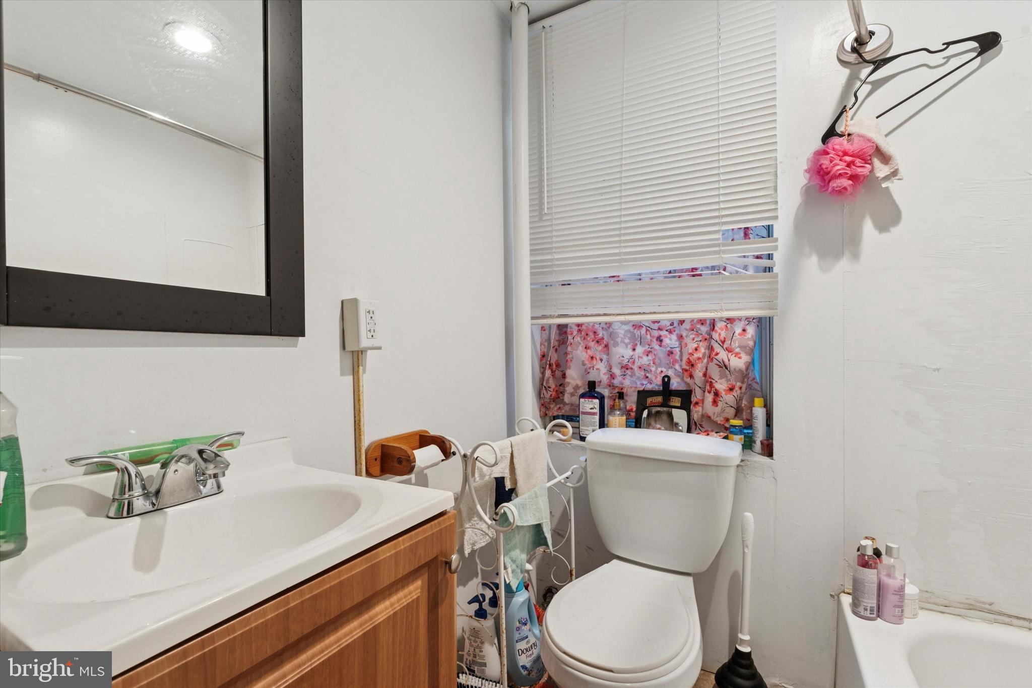 STRAWBERRY MANSION - Residential