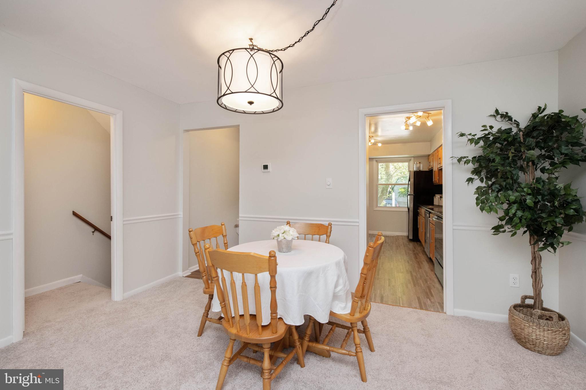 BAY HILLS - Residential