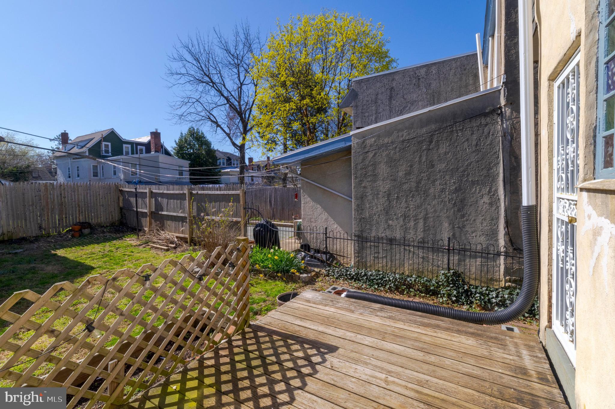 GERMANTOWN (WEST) - Residential