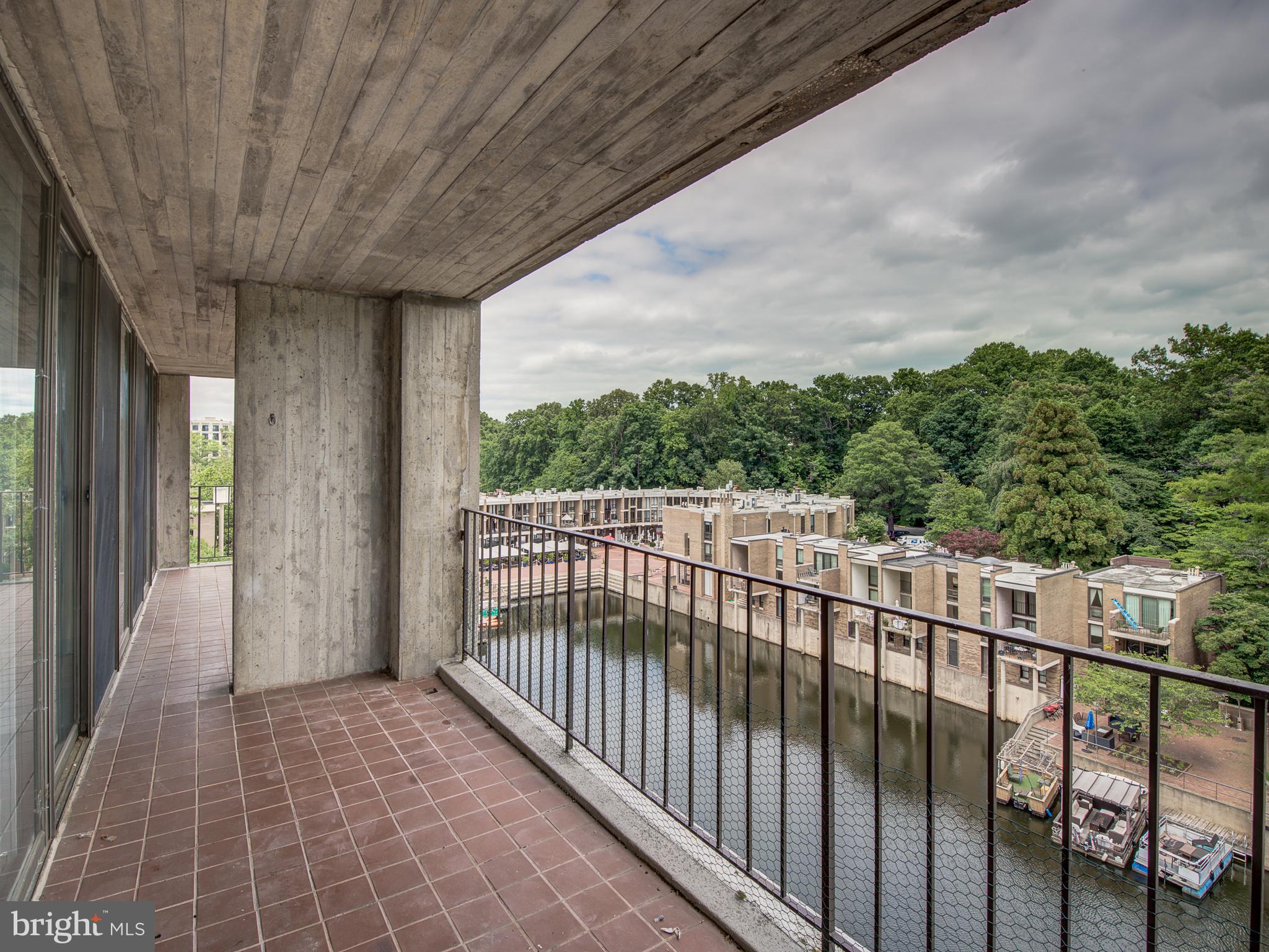 LAKE ANNE OF RESTON - Residential Lease