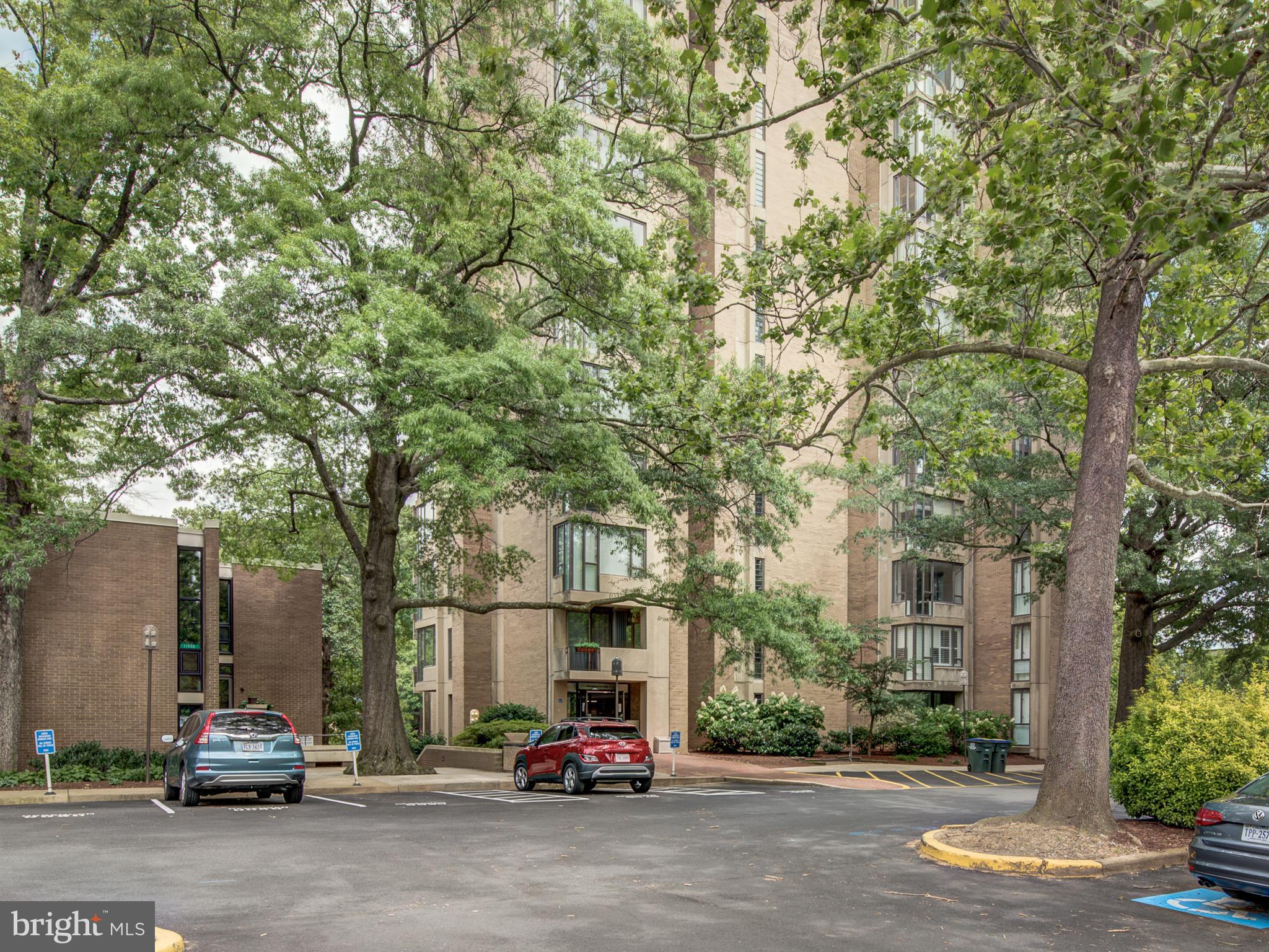 LAKE ANNE OF RESTON - Residential Lease