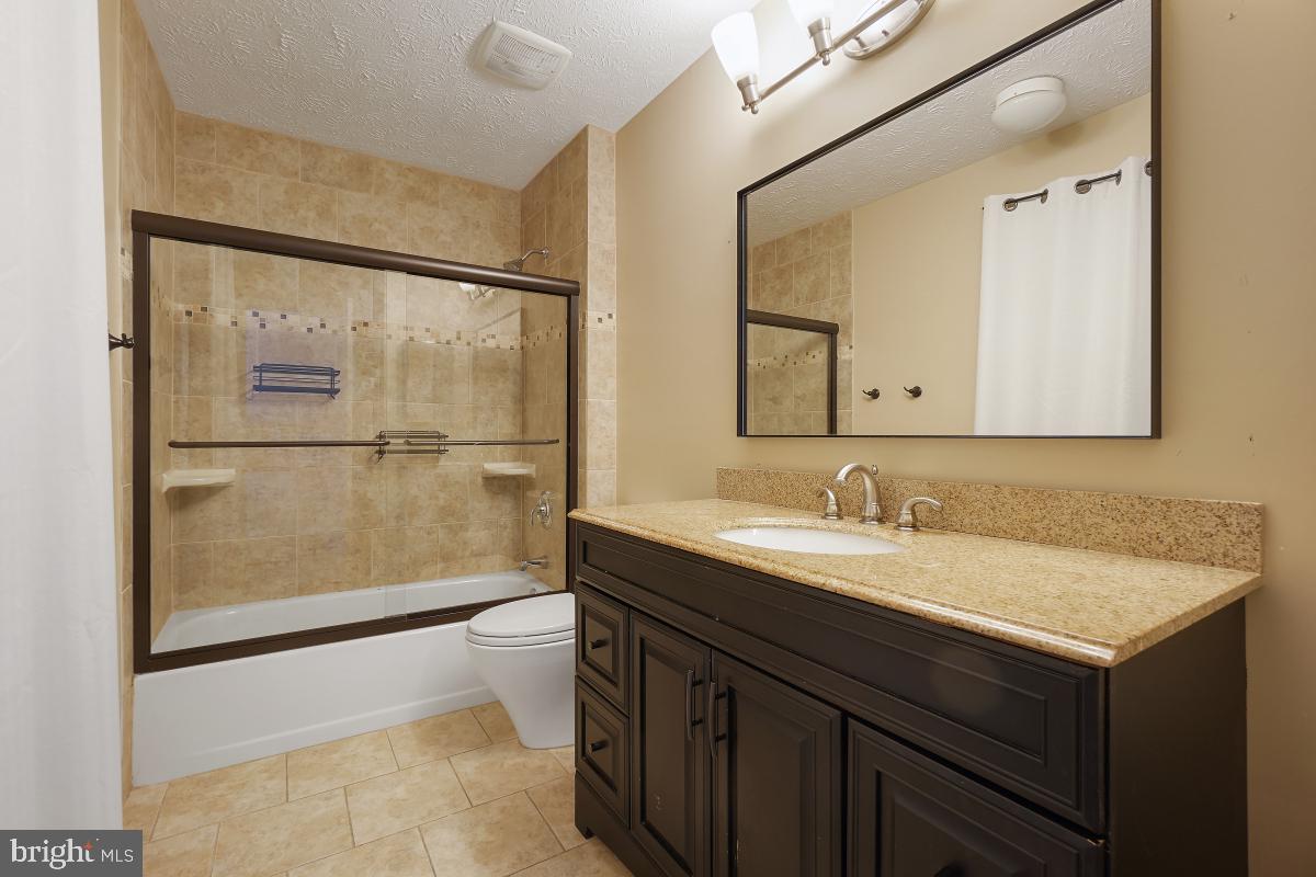 DUFIEF MILL ESTATES - Residential