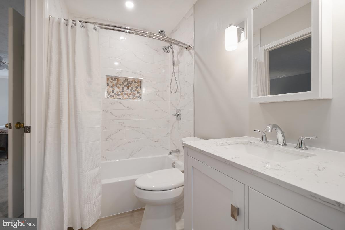 DUFIEF MILL ESTATES - Residential