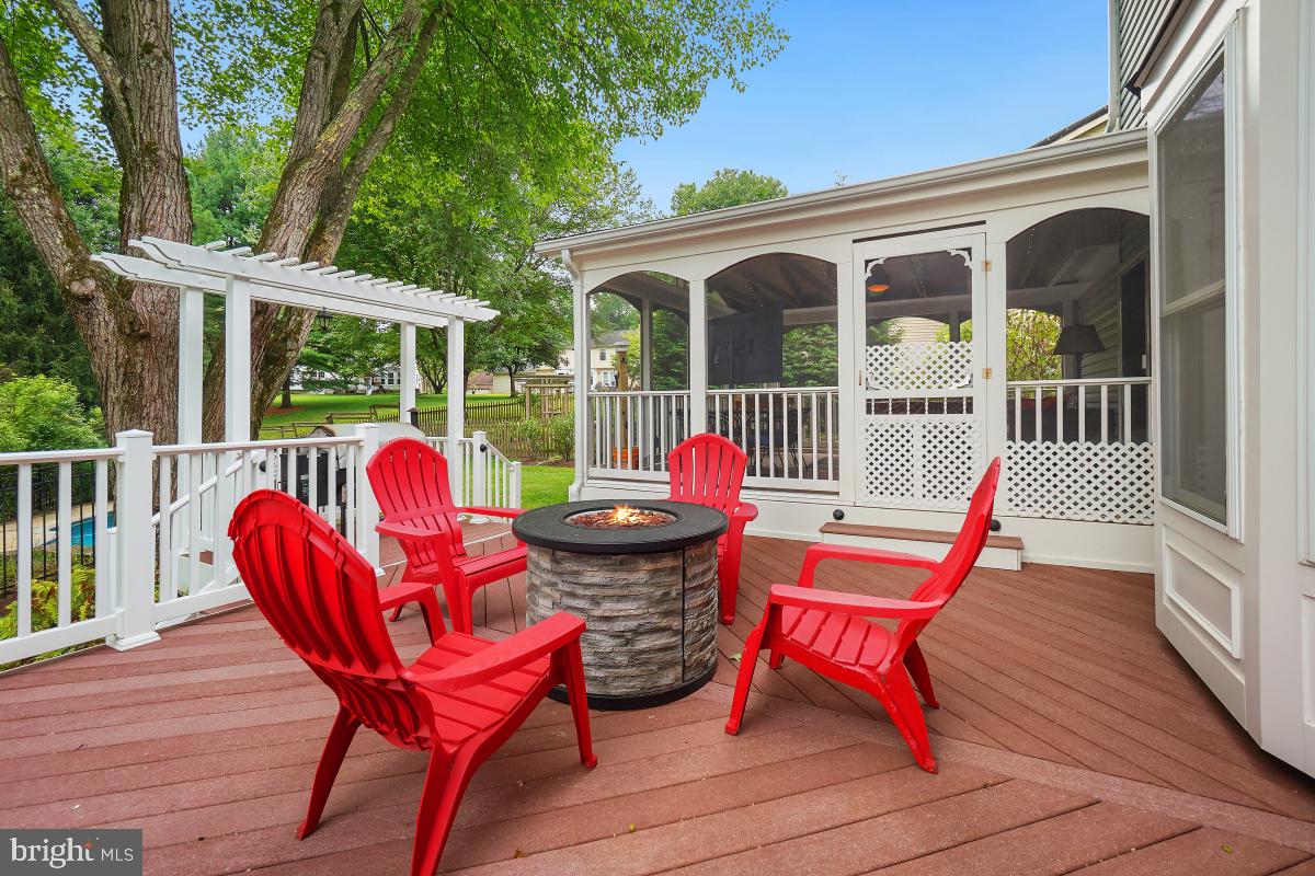 DUFIEF MILL ESTATES - Residential