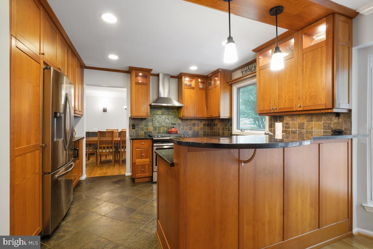 DUFIEF MILL ESTATES - Residential