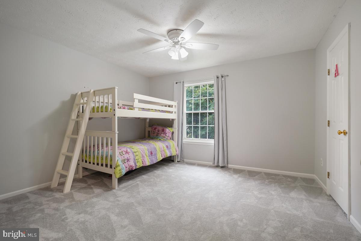 DUFIEF MILL ESTATES - Residential