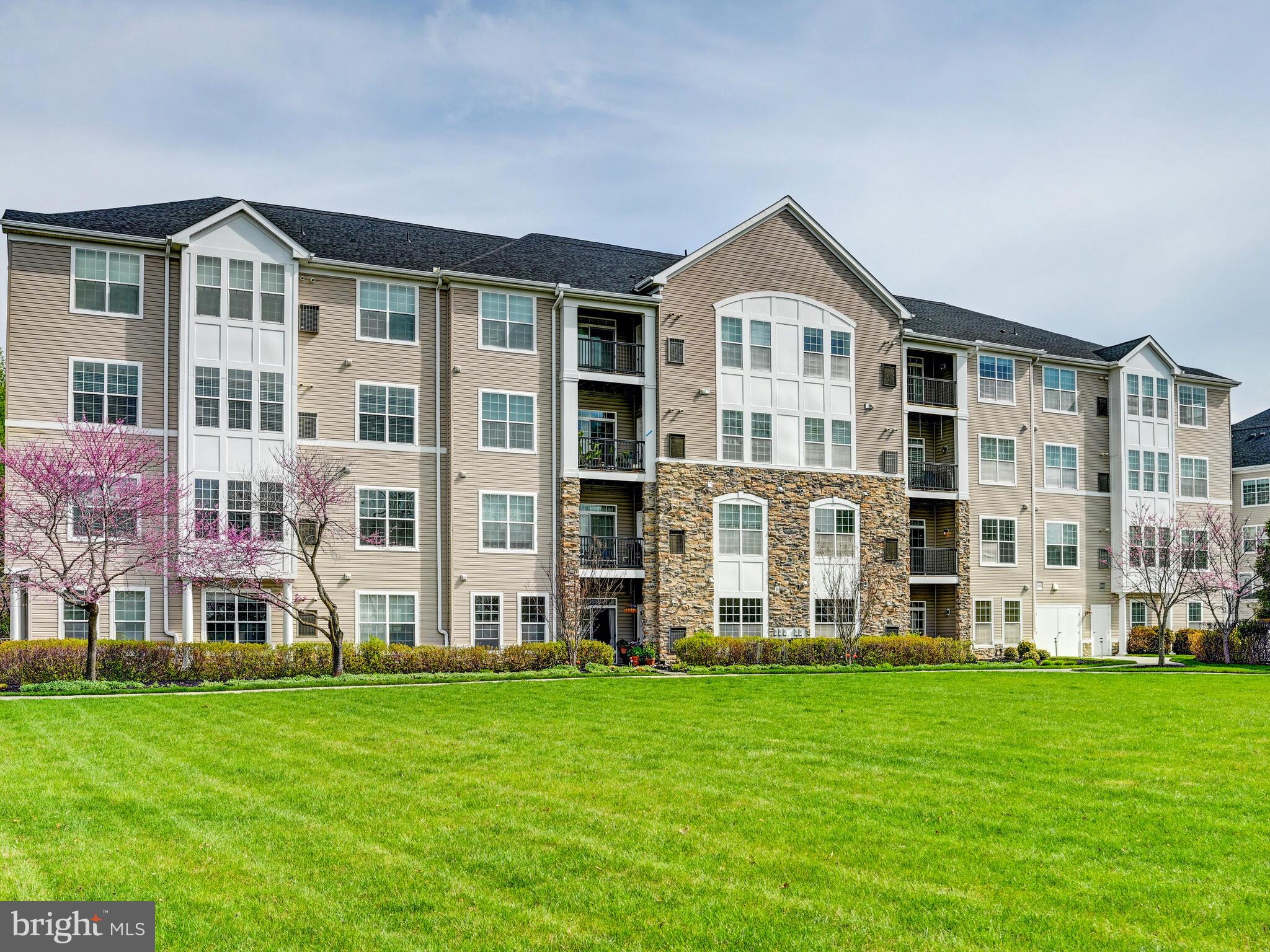 QUARRY LAKE AT GREENSPRING - Residential